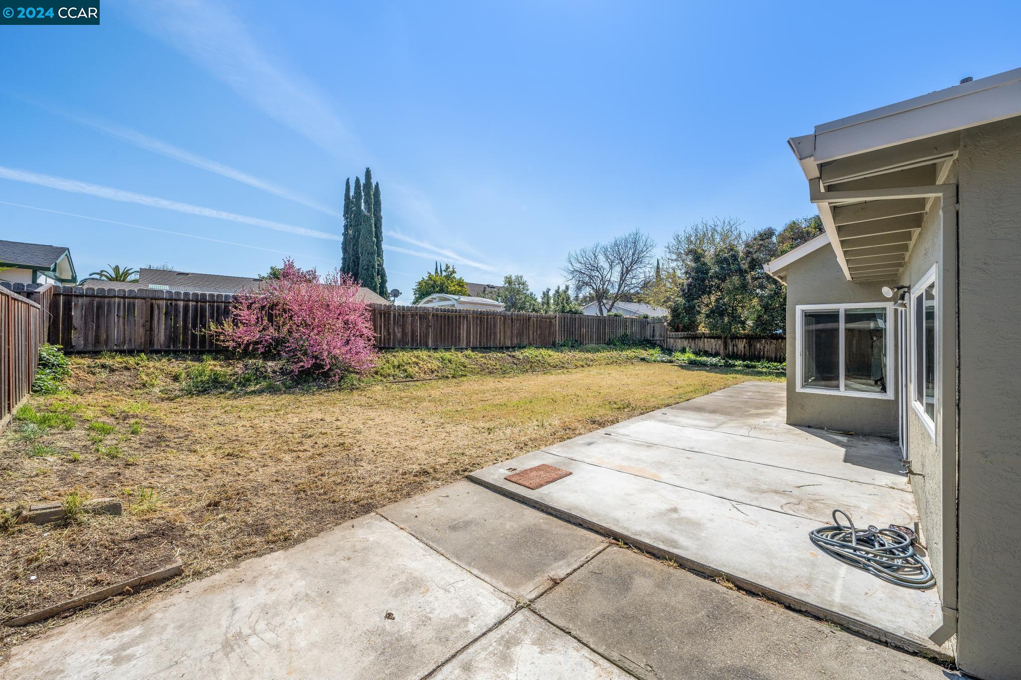Detail Gallery Image 22 of 33 For 281 Hagemann Dr, Livermore,  CA 94551 - 4 Beds | 2 Baths