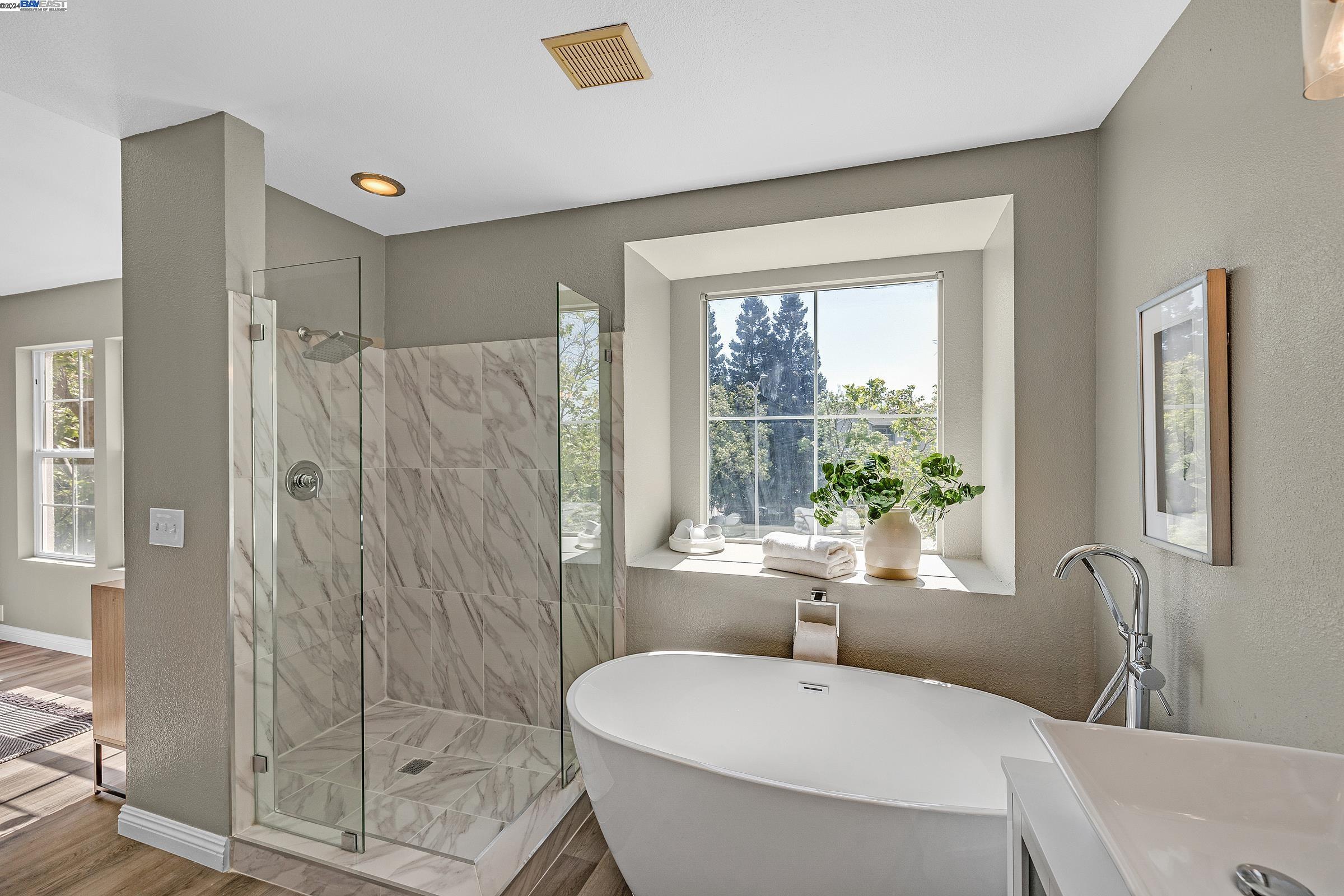 Detail Gallery Image 29 of 37 For 3592 Fitzsimmons Cmn, Fremont,  CA 94538 - 3 Beds | 2/1 Baths