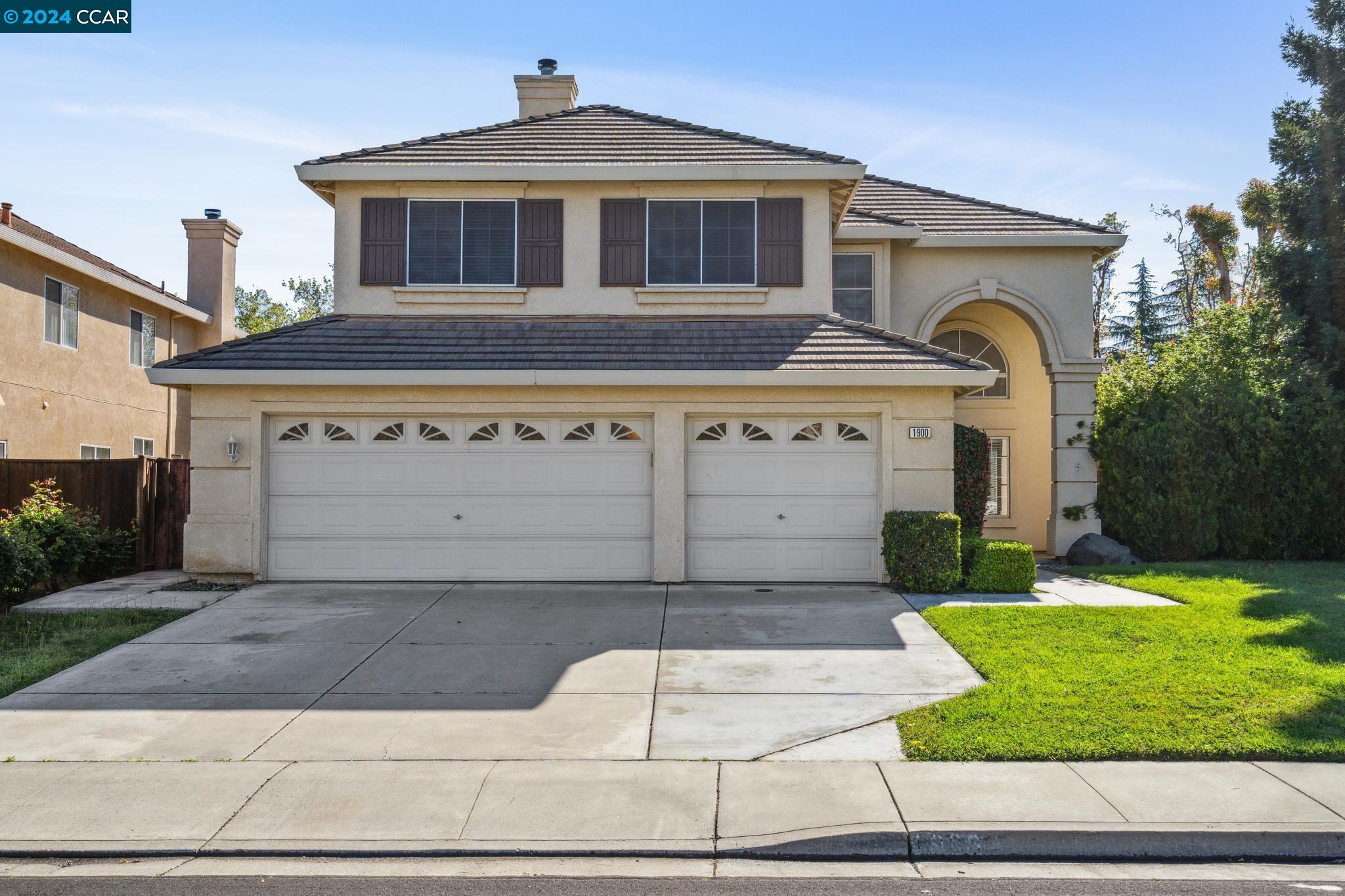 Detail Gallery Image 1 of 1 For 1900 Heron St, Tracy,  CA 95376 - 4 Beds | 2/1 Baths