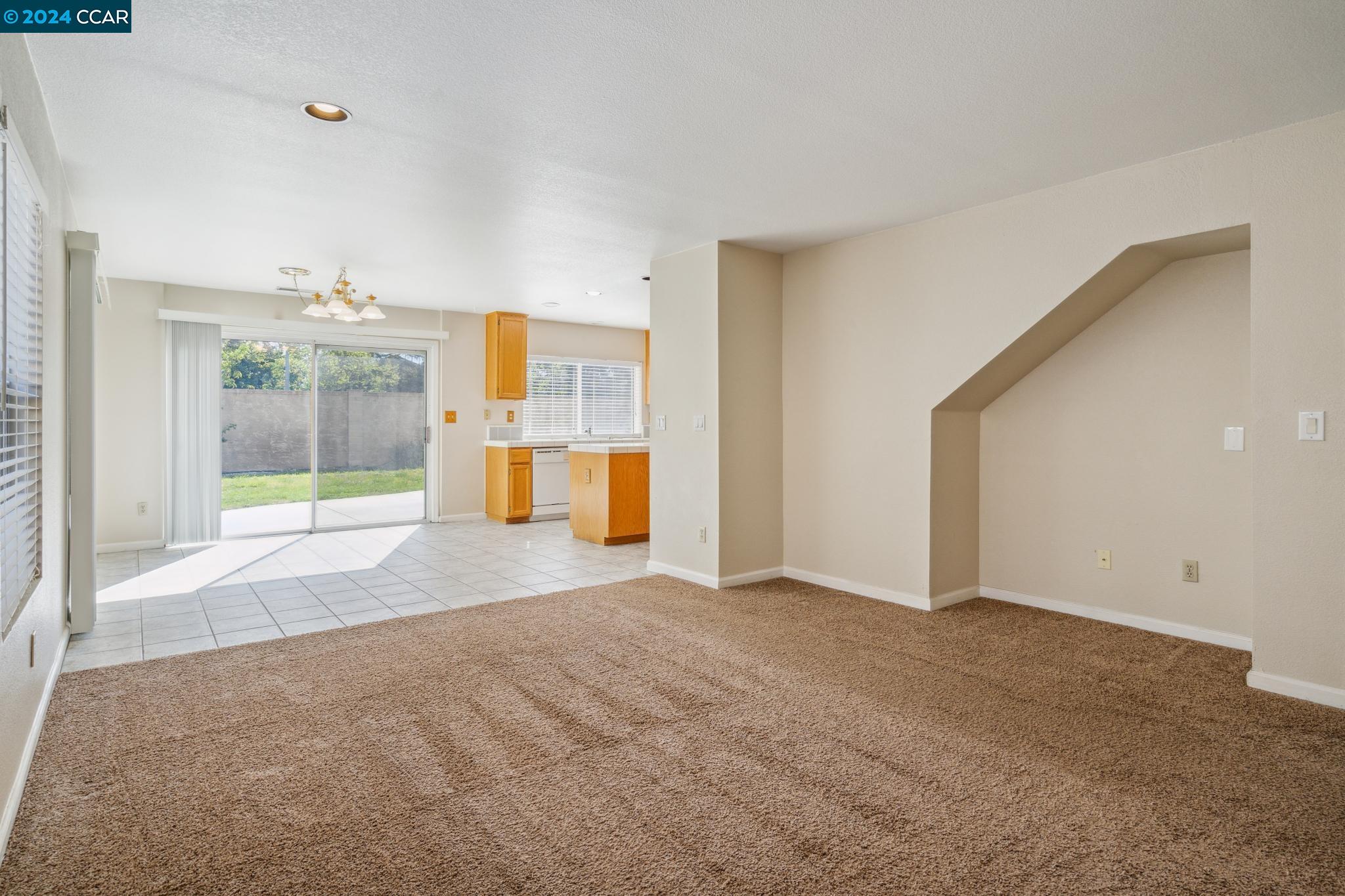 Detail Gallery Image 16 of 41 For 1900 Heron St, Tracy,  CA 95376 - 4 Beds | 2/1 Baths