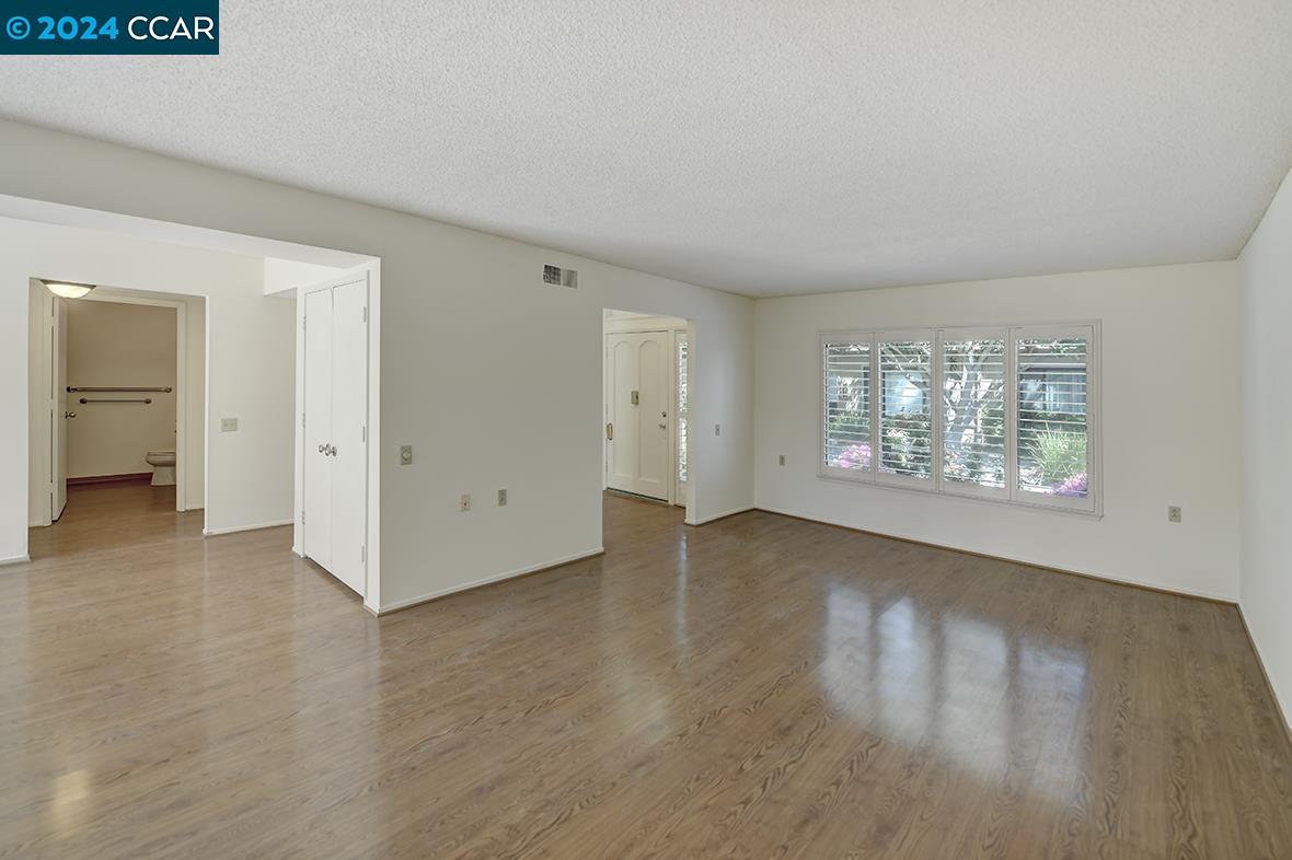 Detail Gallery Image 22 of 45 For 2017 Pine Knoll Dr #1,  Walnut Creek,  CA 94595 - 2 Beds | 1 Baths