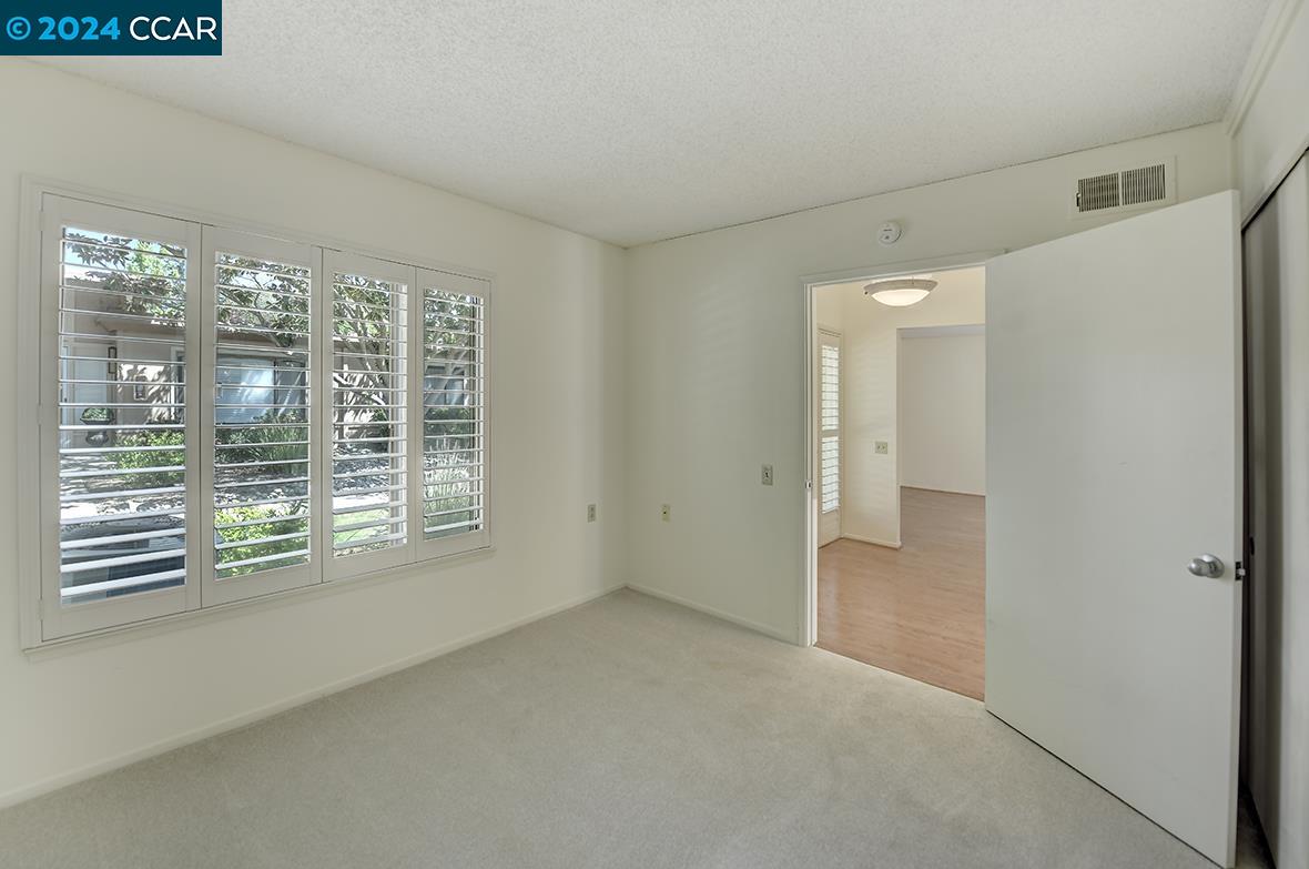 Detail Gallery Image 27 of 45 For 2017 Pine Knoll Dr #1,  Walnut Creek,  CA 94595 - 2 Beds | 1 Baths