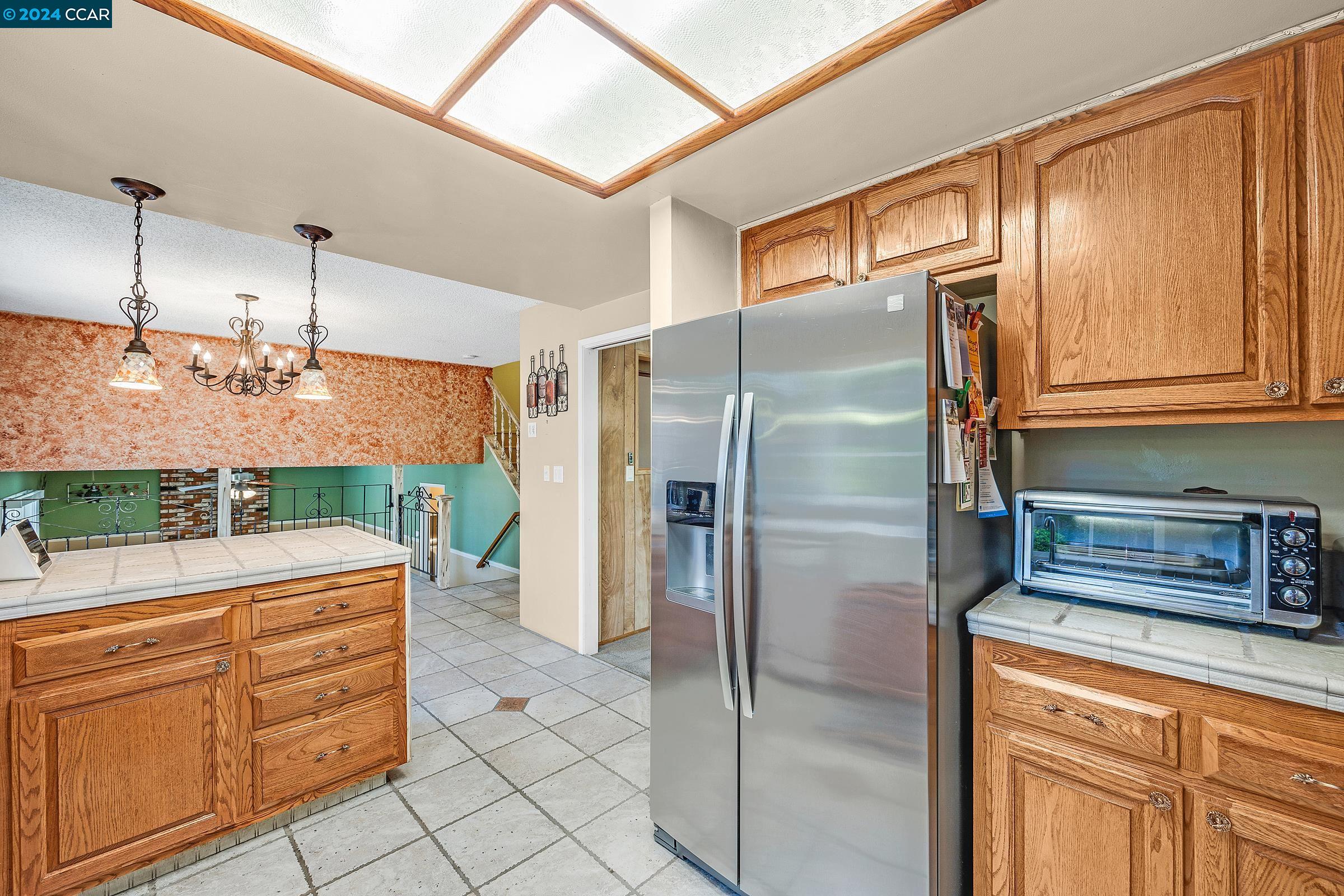 Detail Gallery Image 8 of 32 For 4349 Apple Pl, Pittsburg,  CA 94565 - 4 Beds | 2/1 Baths