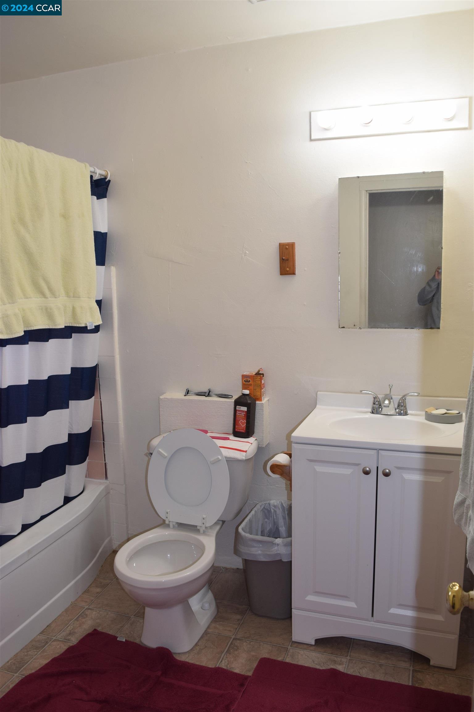Detail Gallery Image 9 of 20 For 1324 Esmond Ave, Richmond,  CA 94801 - – Beds | – Baths