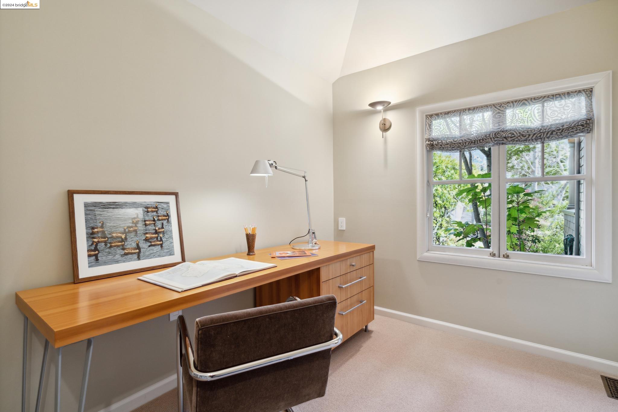 Detail Gallery Image 15 of 43 For 51 Nace Ave, Piedmont,  CA 94611-4325 - 3 Beds | 2/1 Baths