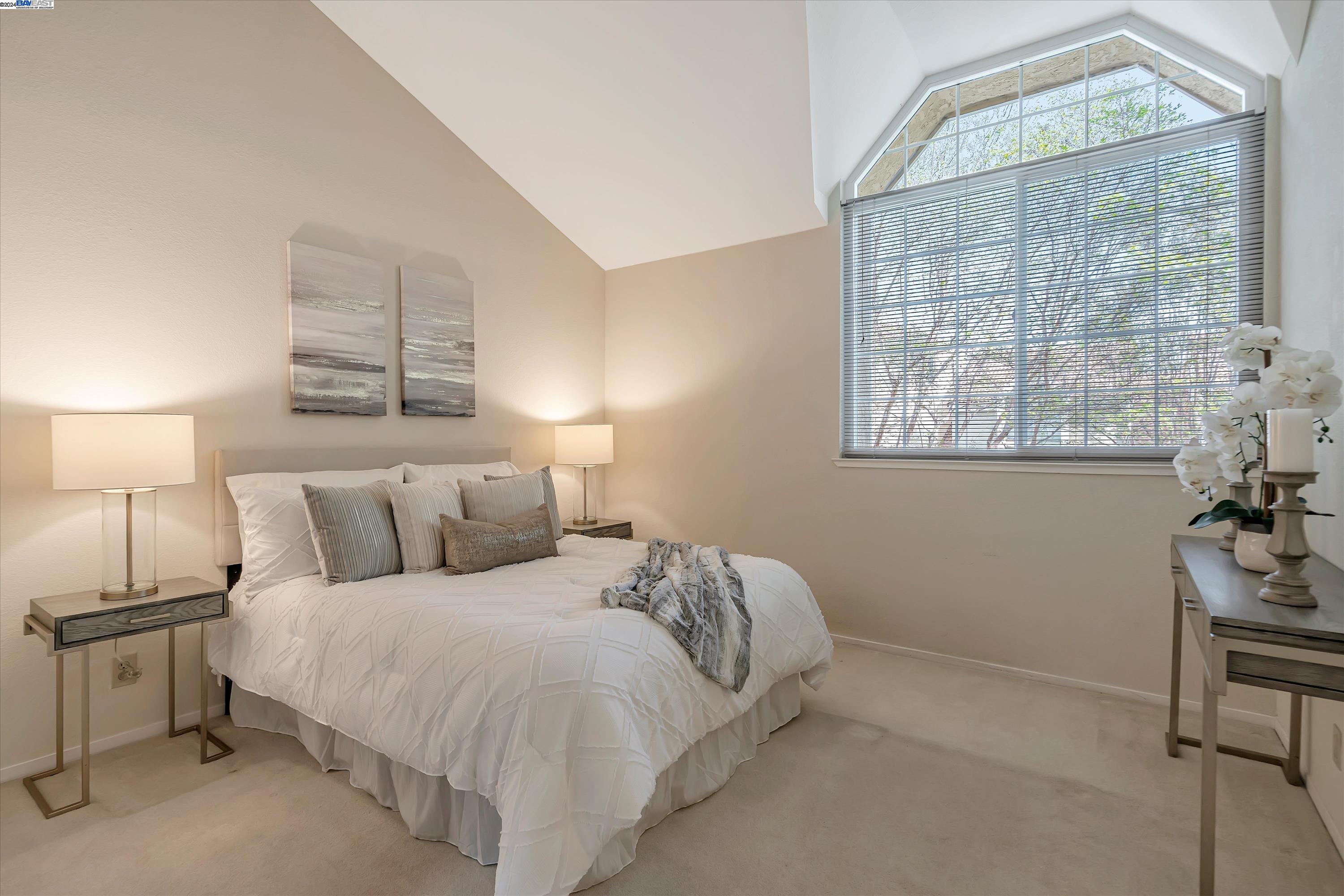 Detail Gallery Image 22 of 39 For 23 Sea Crest Ter, Fremont,  CA 94536 - 2 Beds | 2/1 Baths