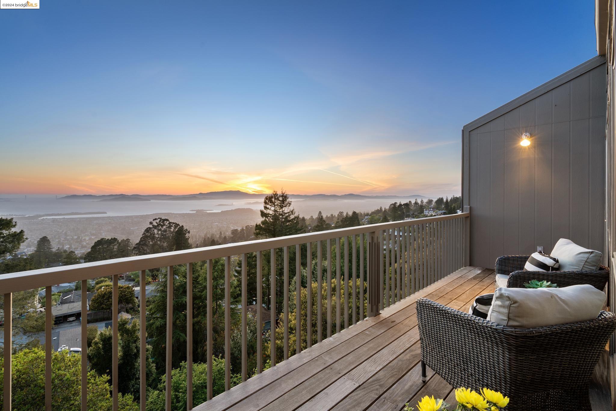 Detail Gallery Image 1 of 60 For 104 Hill Road, Berkeley,  CA 94708 - 2 Beds | 2/1 Baths