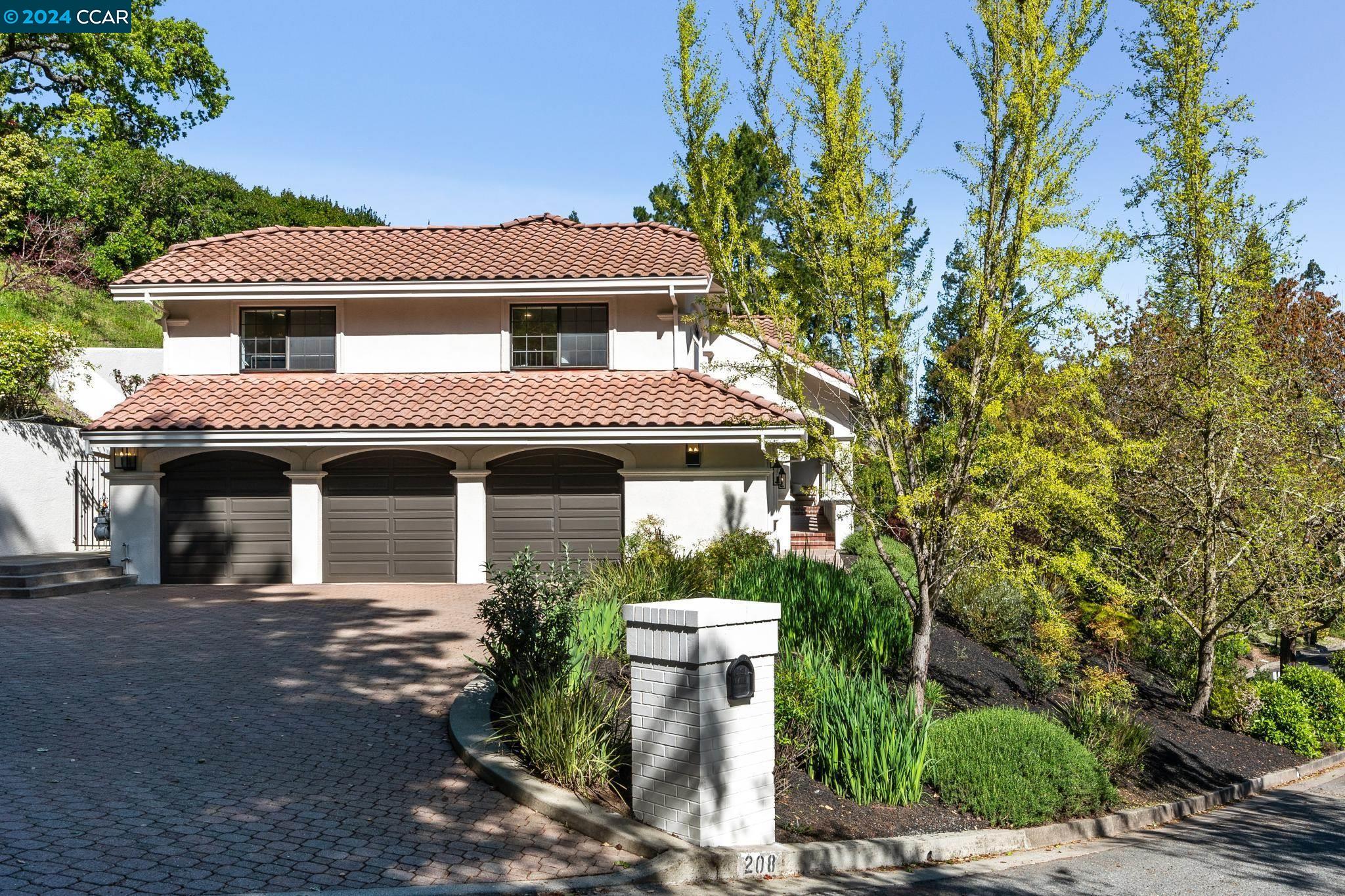 Detail Gallery Image 1 of 1 For 208 Valley Oaks Dr, Alamo,  CA 94507 - 4 Beds | 2/1 Baths