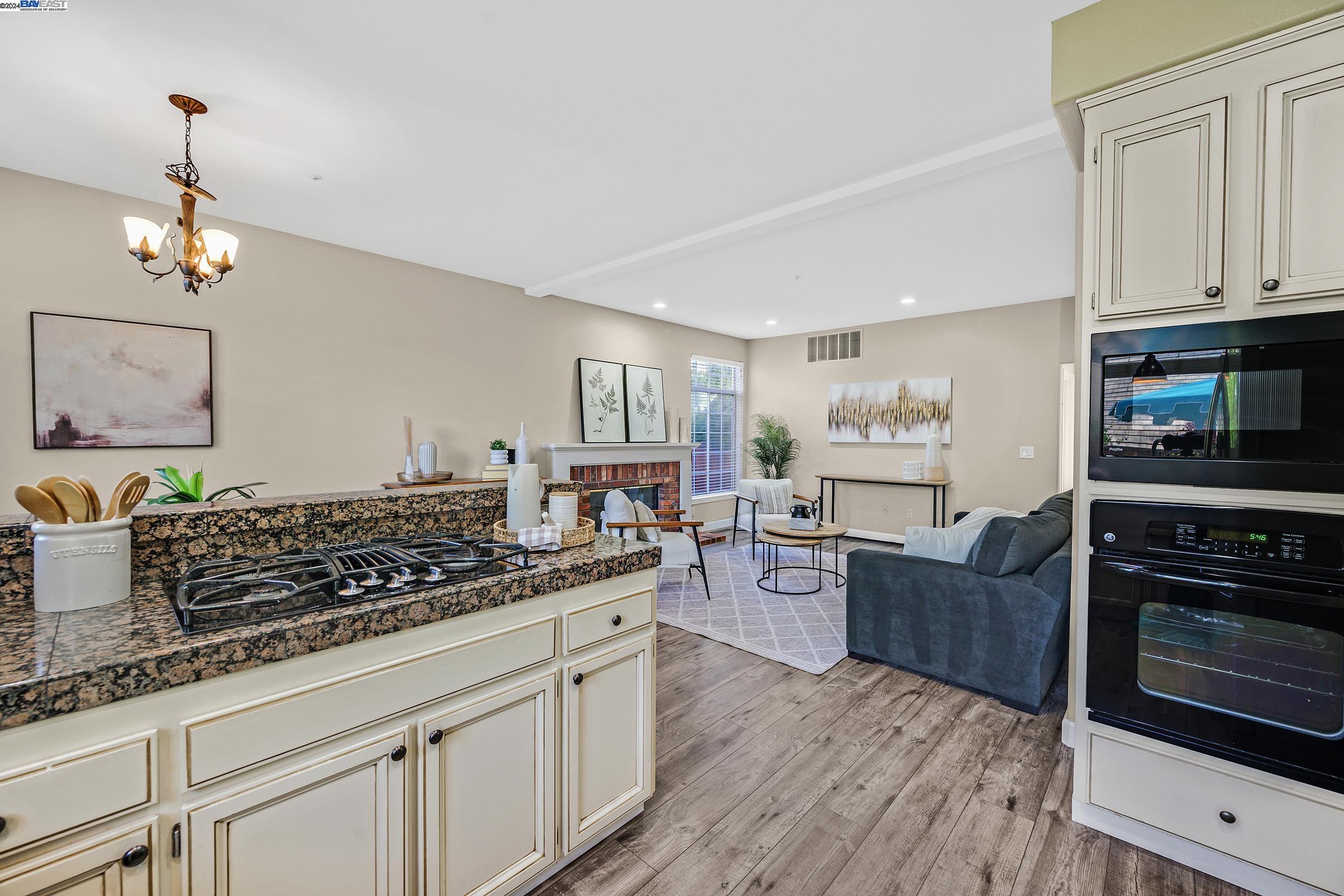 Detail Gallery Image 28 of 60 For 3816 Loch Lomand Way, Livermore,  CA 94551 - 4 Beds | 2/1 Baths