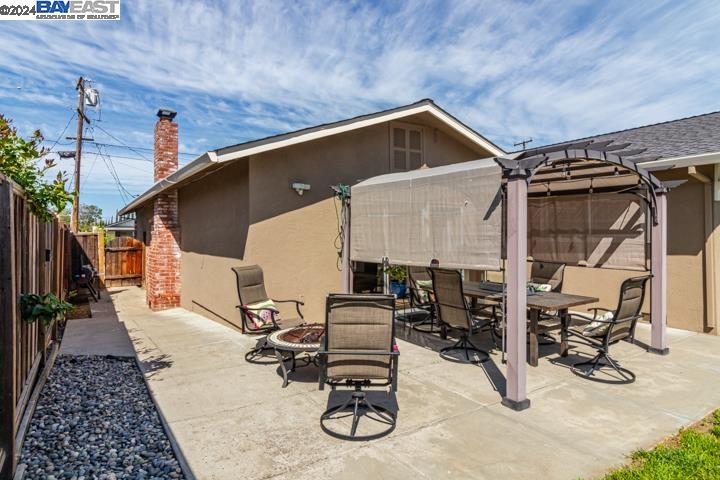 Detail Gallery Image 28 of 38 For 836 Arbor Ct, Livermore,  CA 94550 - 3 Beds | 2 Baths