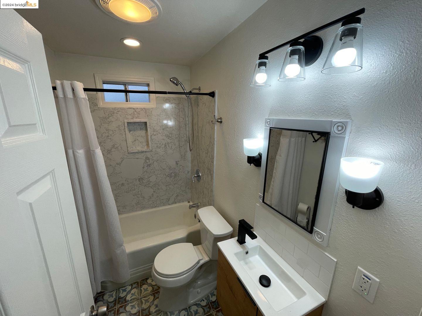 Detail Gallery Image 14 of 15 For 320 Star St a,  Oakley,  CA 94561 - 2 Beds | 1 Baths
