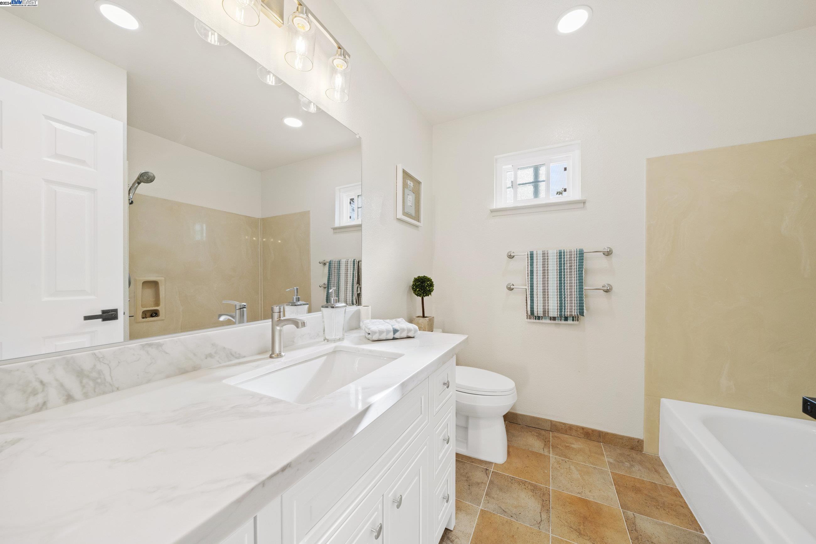 Detail Gallery Image 26 of 49 For 2683 Lin Gate Court, Pleasanton,  CA 94566 - 4 Beds | 2/1 Baths