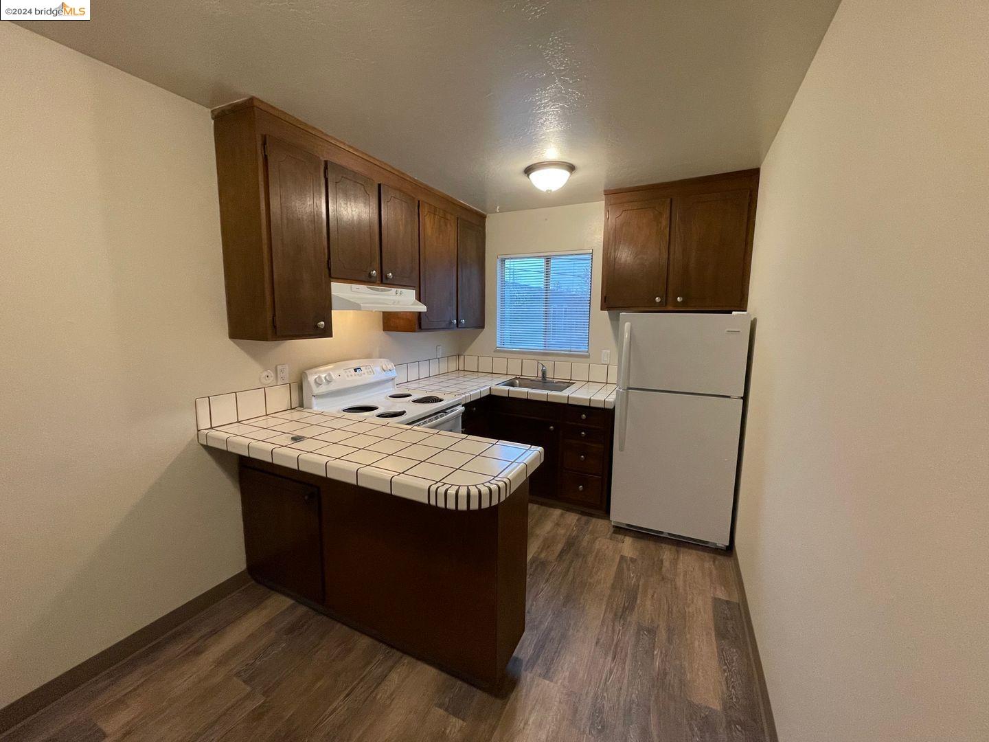 Detail Gallery Image 10 of 15 For 1651 Detroit Ave #203,  Concord,  CA 94520 - 1 Beds | 1 Baths