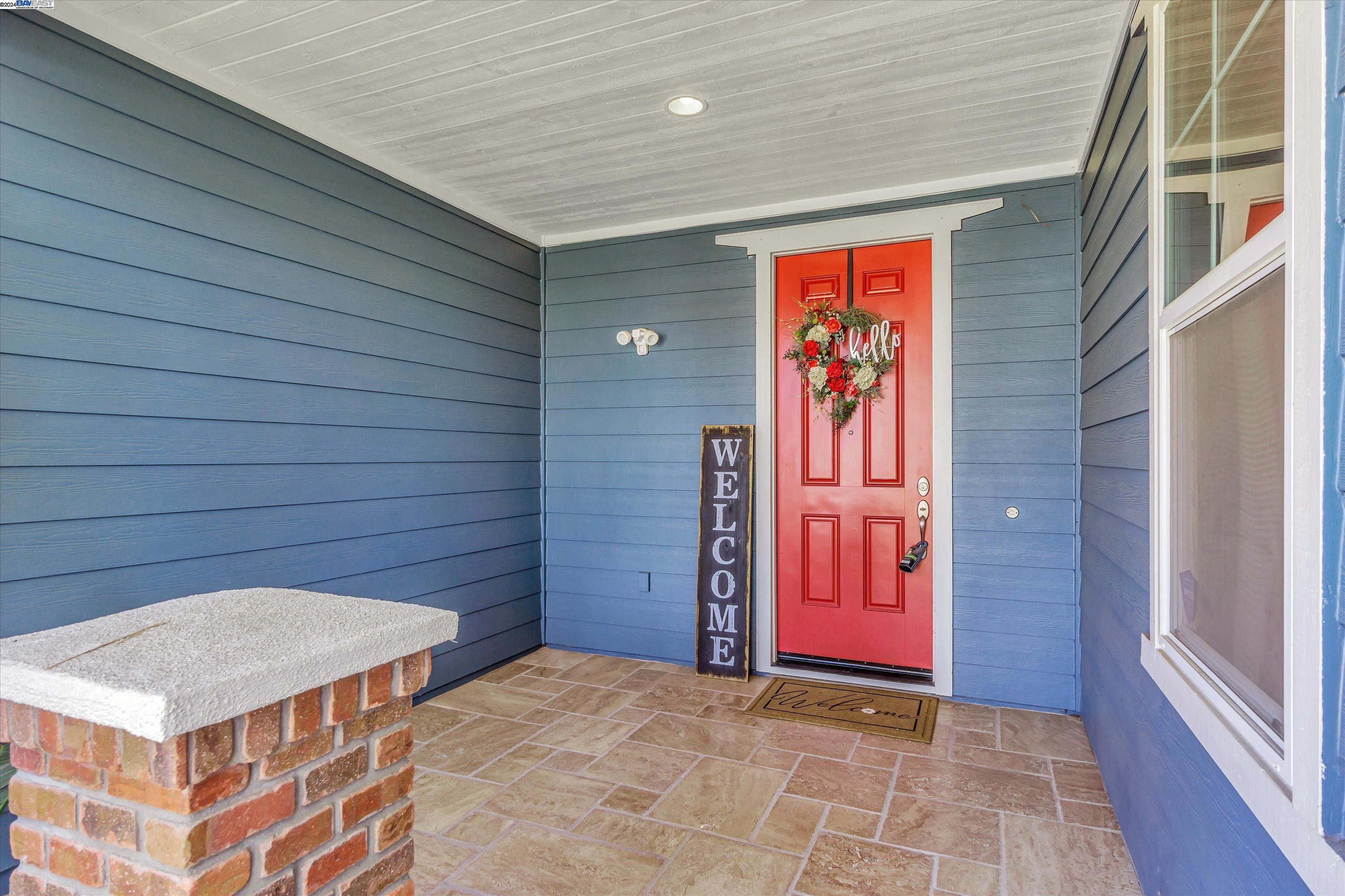 Detail Gallery Image 2 of 60 For 1700 Rosie Ln, Brentwood,  CA 94513 - 4 Beds | 3/1 Baths