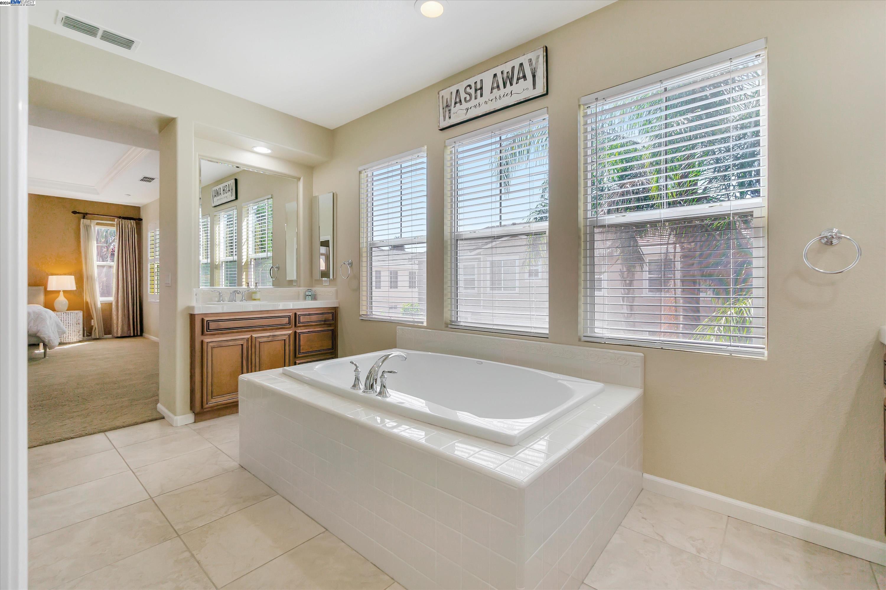 Detail Gallery Image 38 of 60 For 1700 Rosie Ln, Brentwood,  CA 94513 - 4 Beds | 3/1 Baths