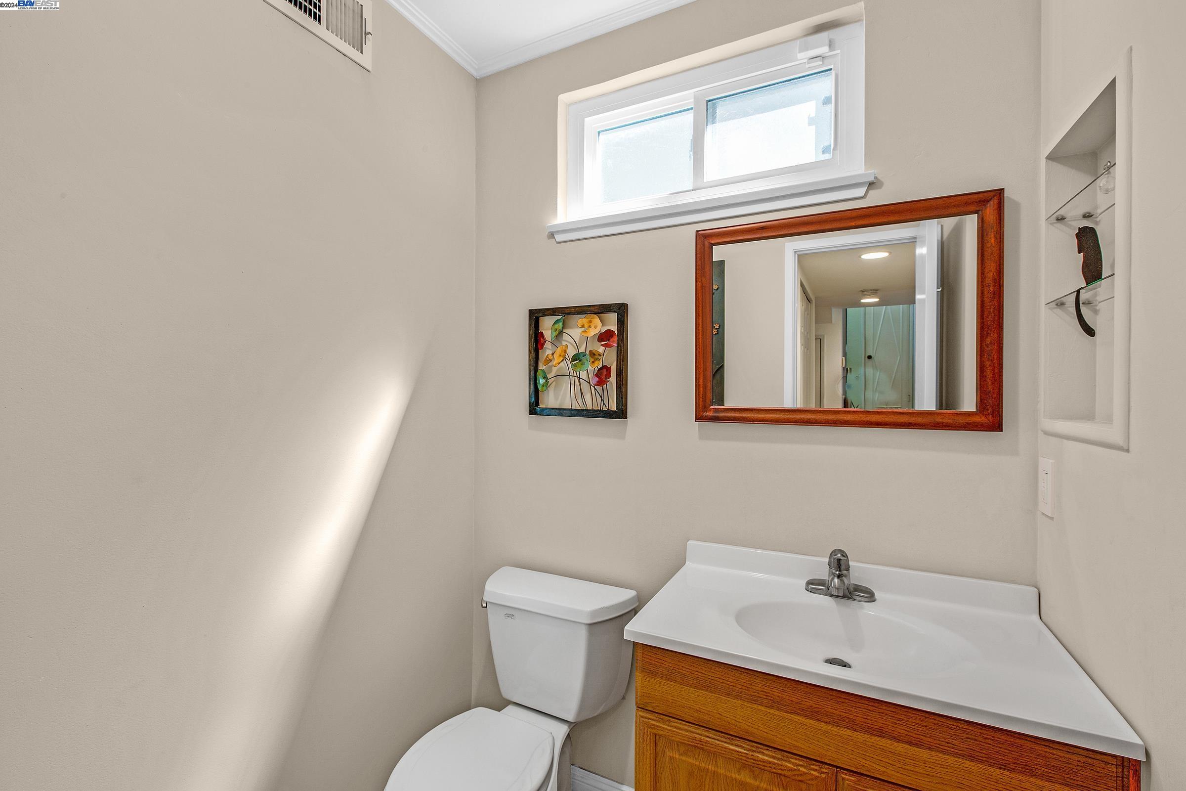 Detail Gallery Image 29 of 52 For 424 Avenida Del Roble, San Jose,  CA 95123 - 3 Beds | 2/1 Baths