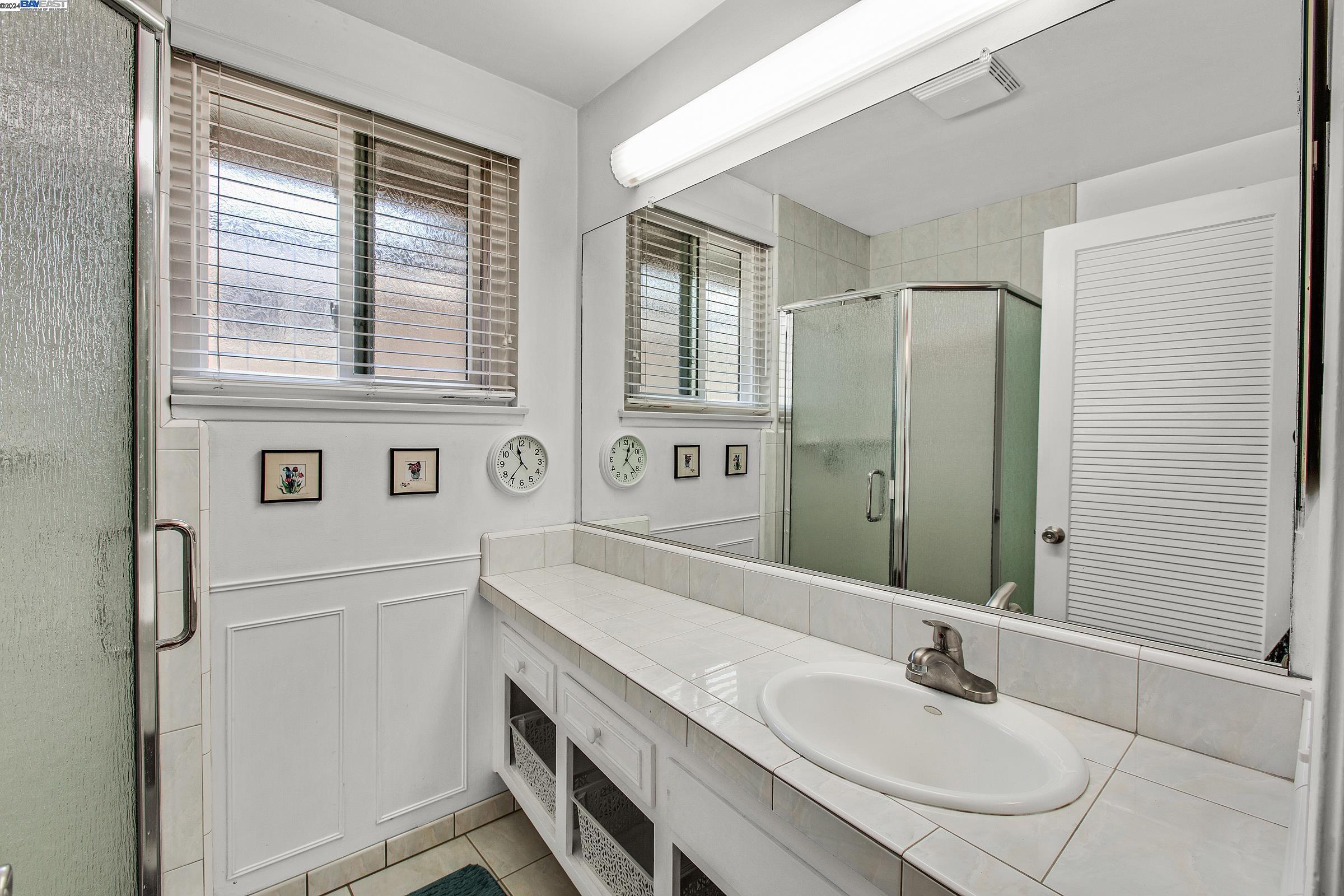 Detail Gallery Image 39 of 52 For 424 Avenida Del Roble, San Jose,  CA 95123 - 3 Beds | 2/1 Baths