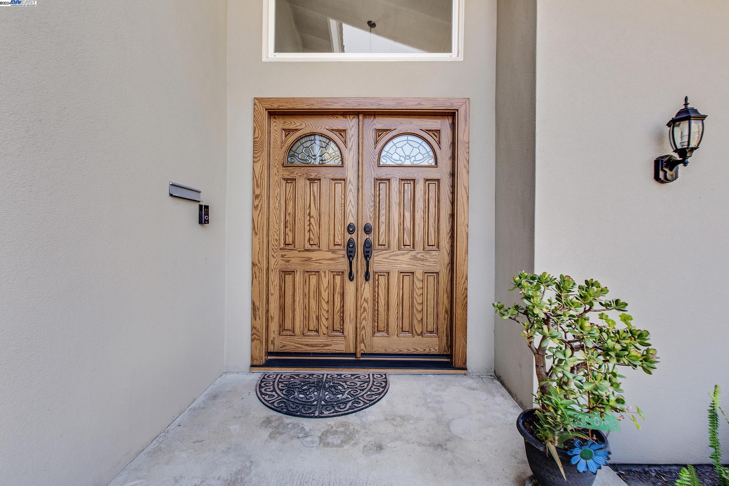 Detail Gallery Image 5 of 52 For 424 Avenida Del Roble, San Jose,  CA 95123 - 3 Beds | 2/1 Baths