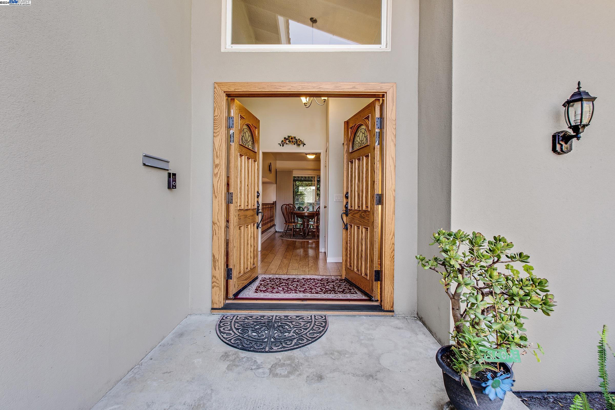 Detail Gallery Image 6 of 52 For 424 Avenida Del Roble, San Jose,  CA 95123 - 3 Beds | 2/1 Baths
