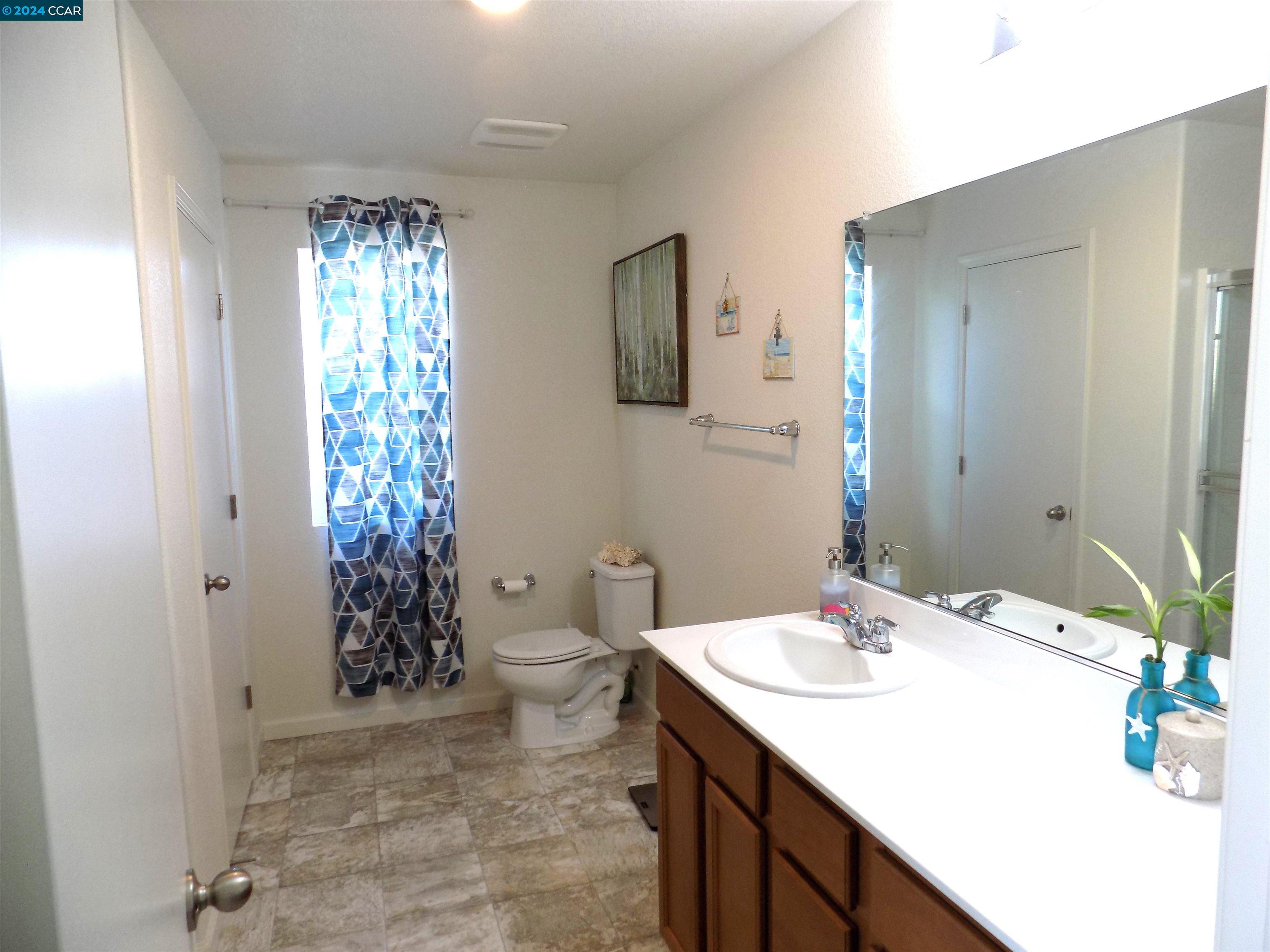 Detail Gallery Image 30 of 49 For 743 Amanecer, Ceres,  CA 95307-7435 - 3 Beds | 2/1 Baths