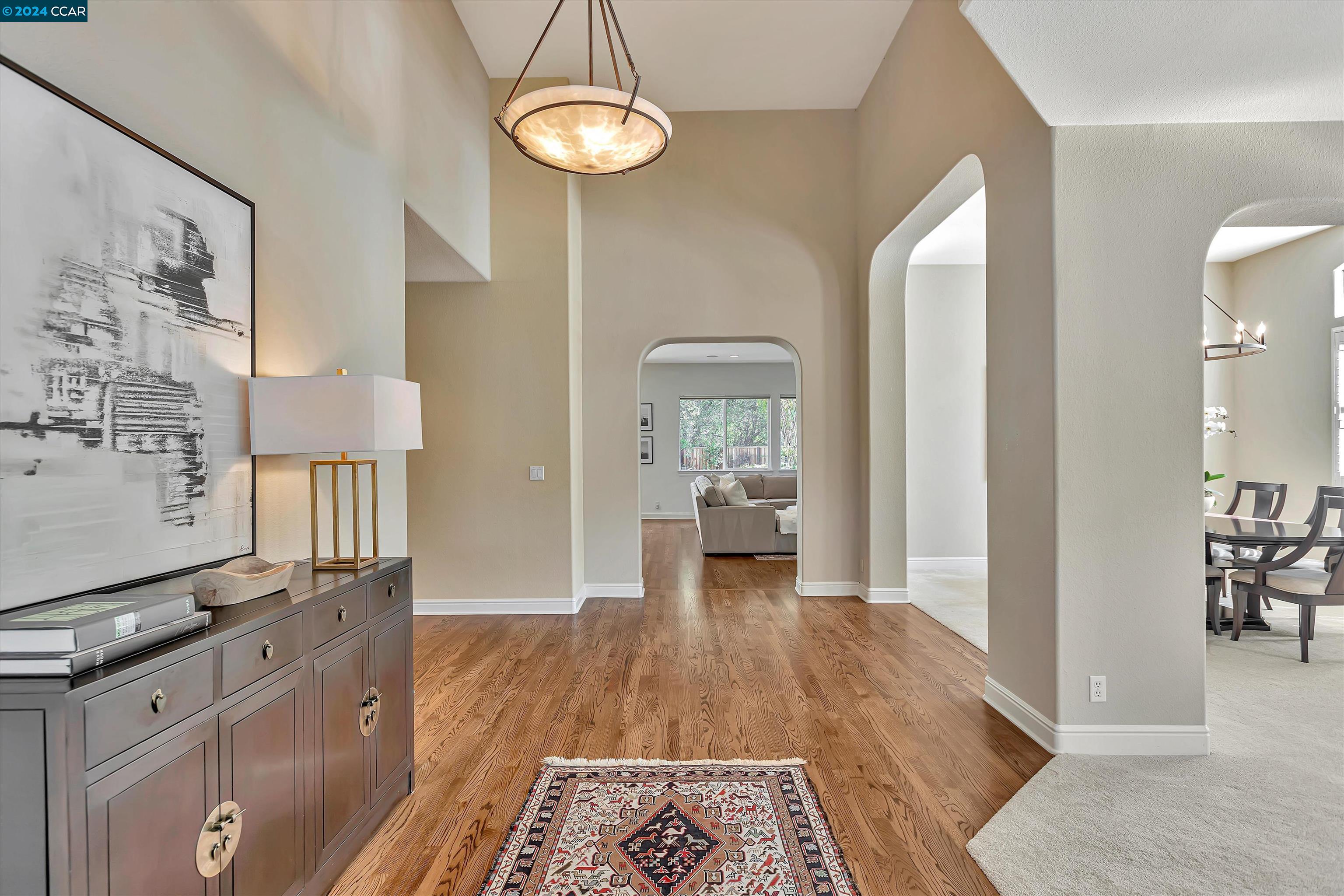 Detail Gallery Image 4 of 42 For 50 Corte Maria, Moraga,  CA 94556 - 4 Beds | 2/1 Baths