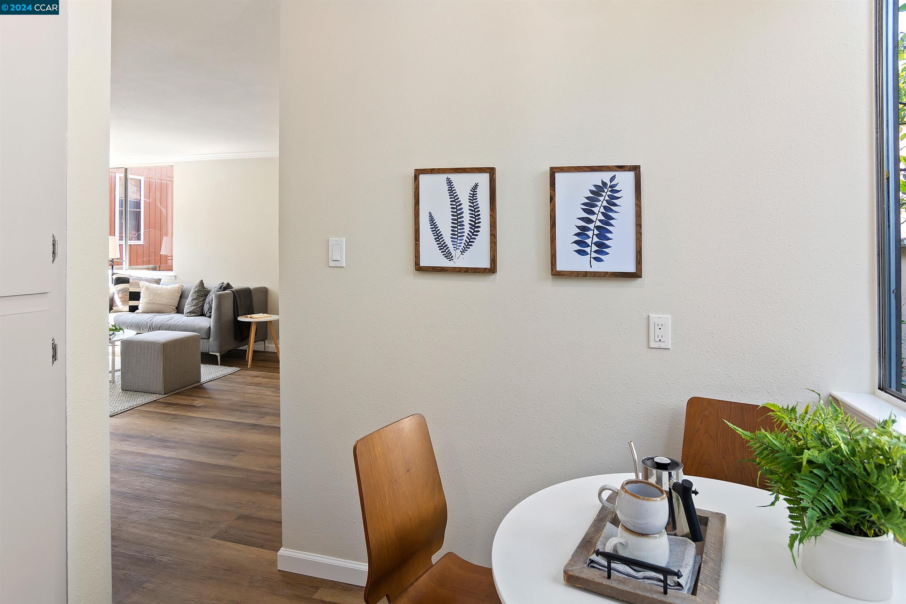 Detail Gallery Image 11 of 17 For 1409 Spruce Street a,  Berkeley,  CA 94709 - 1 Beds | 1 Baths