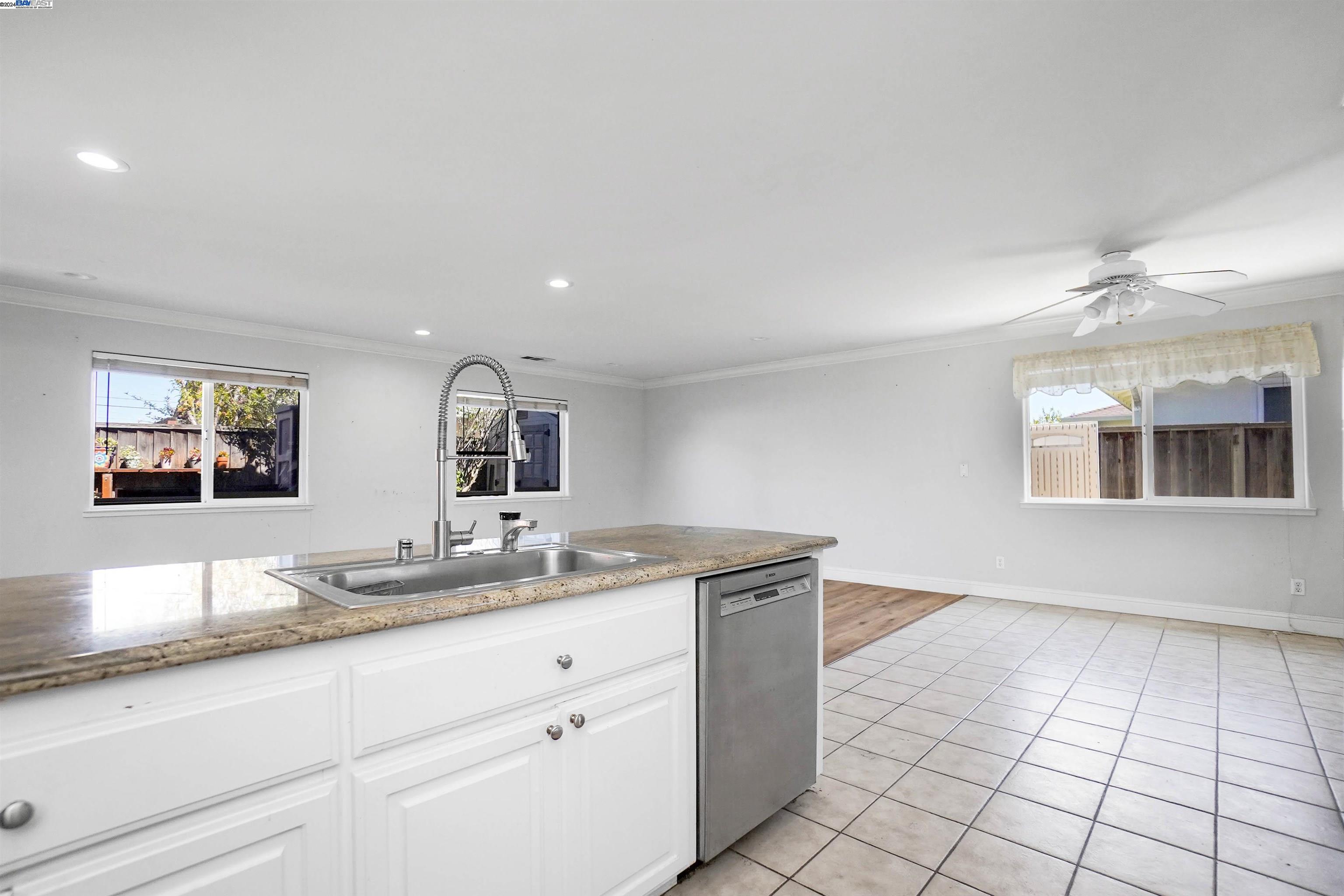 Detail Gallery Image 23 of 49 For 1783 Arena St, San Leandro,  CA 94579 - 3 Beds | 2 Baths