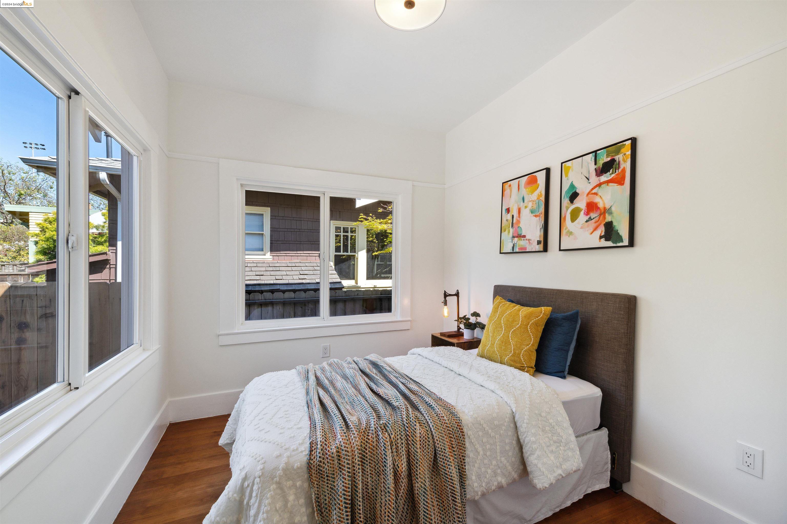 Detail Gallery Image 22 of 41 For 1829 Channing Way, Berkeley,  CA 94702 - 3 Beds | 2 Baths