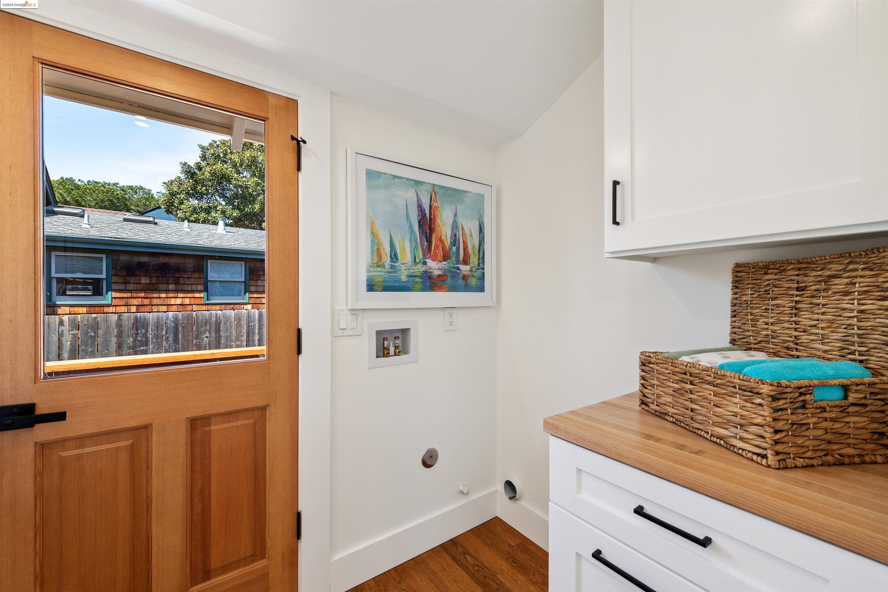 Detail Gallery Image 25 of 41 For 1829 Channing Way, Berkeley,  CA 94702 - 3 Beds | 2 Baths