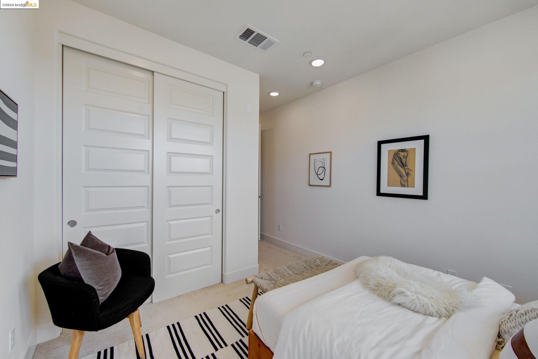 Detail Gallery Image 16 of 40 For 2777 5th St, Alameda,  CA 94501 - 2 Beds | 2/1 Baths