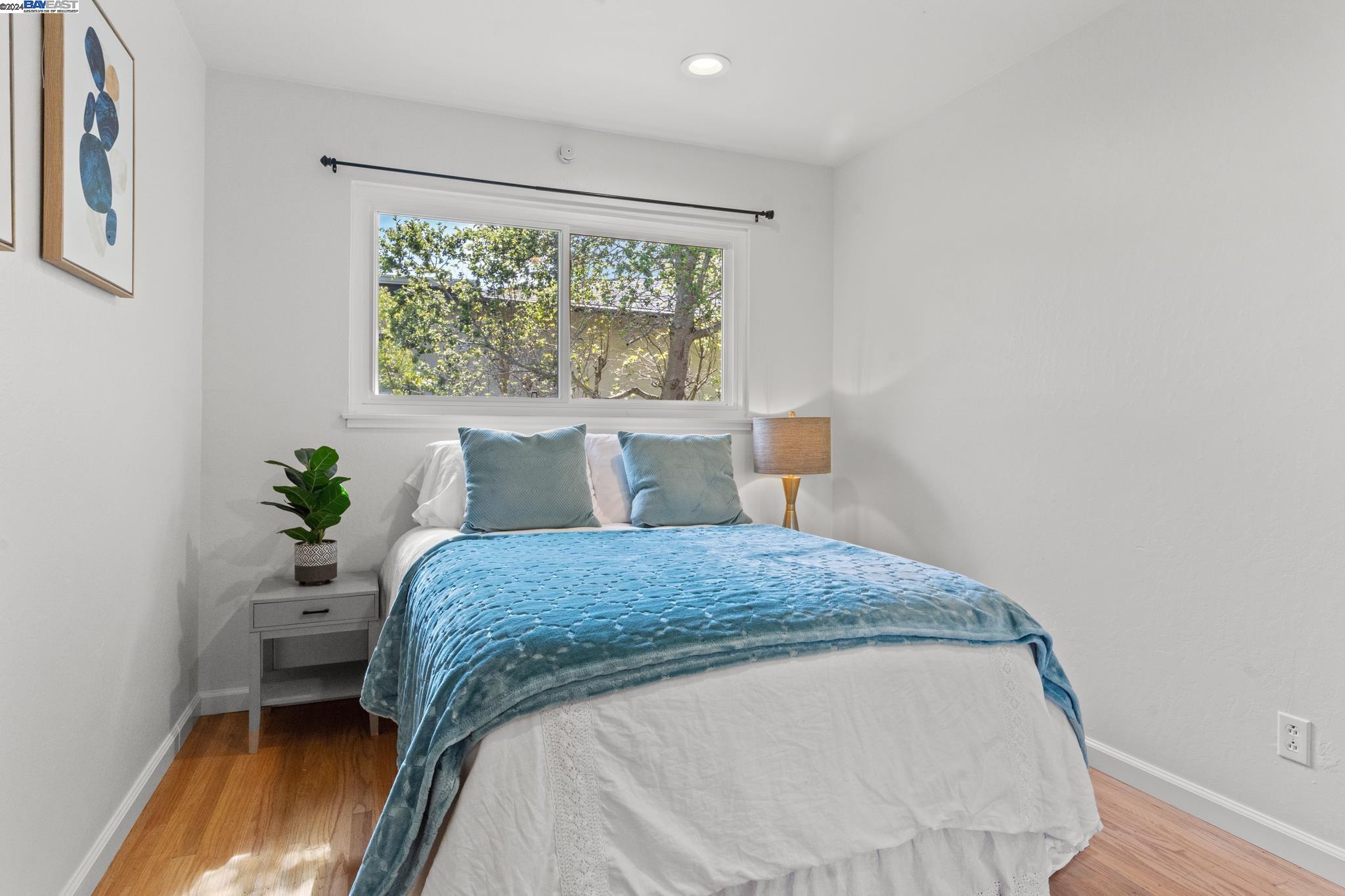 Detail Gallery Image 16 of 35 For 3435 Morningside Dr, Richmond,  CA 94803 - 3 Beds | 2 Baths