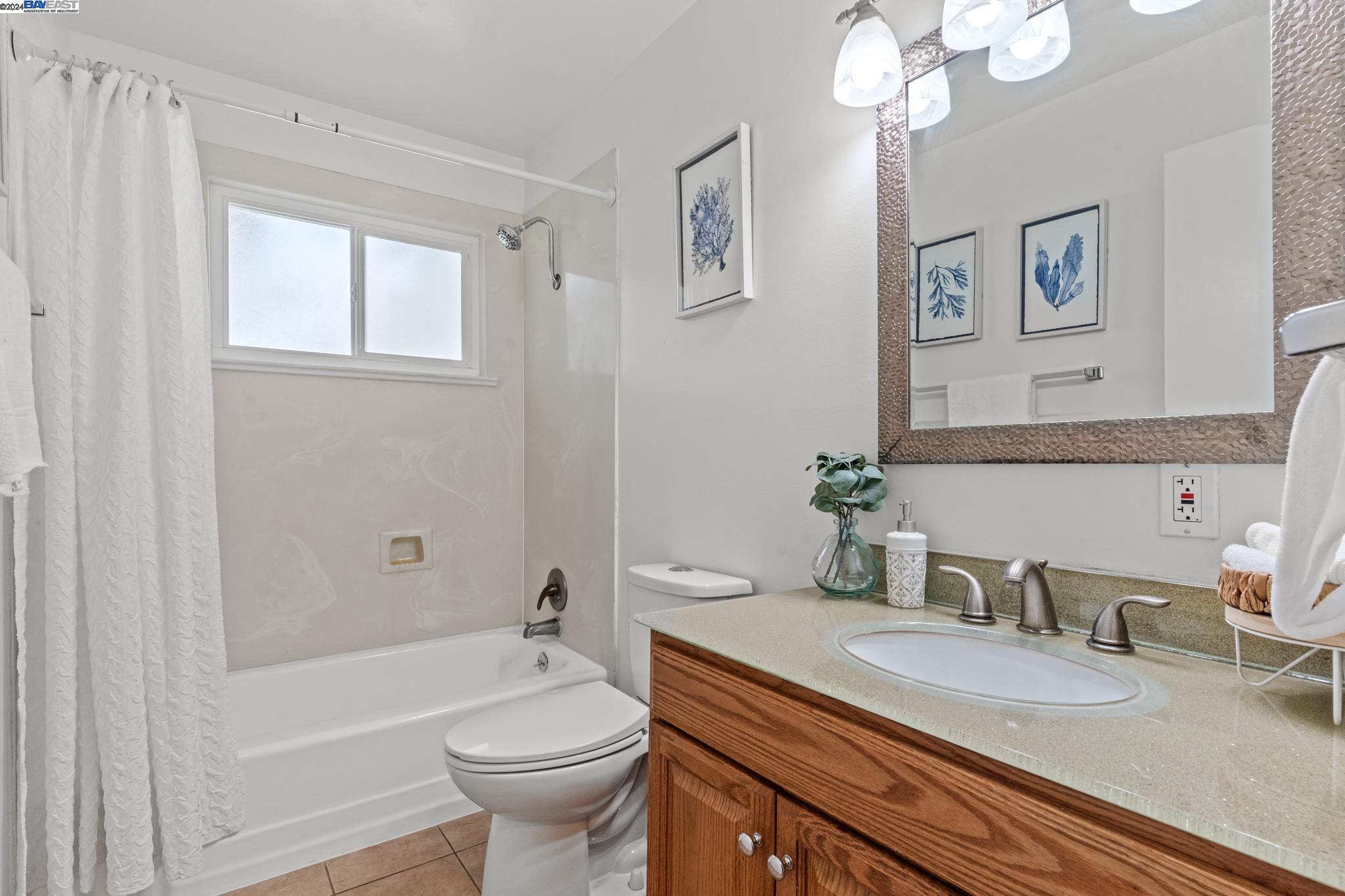 Detail Gallery Image 17 of 35 For 3435 Morningside Dr, Richmond,  CA 94803 - 3 Beds | 2 Baths
