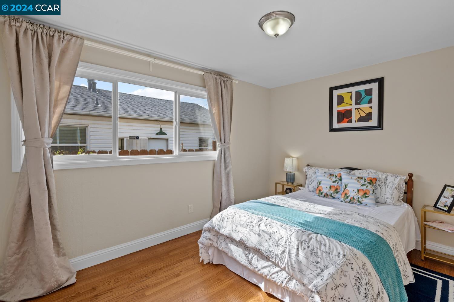 Detail Gallery Image 12 of 20 For 2824 Lincoln Ave, Richmond,  CA 94804 - 3 Beds | 1 Baths