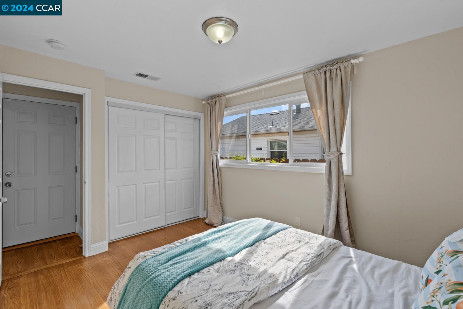 Detail Gallery Image 13 of 20 For 2824 Lincoln Ave, Richmond,  CA 94804 - 3 Beds | 1 Baths