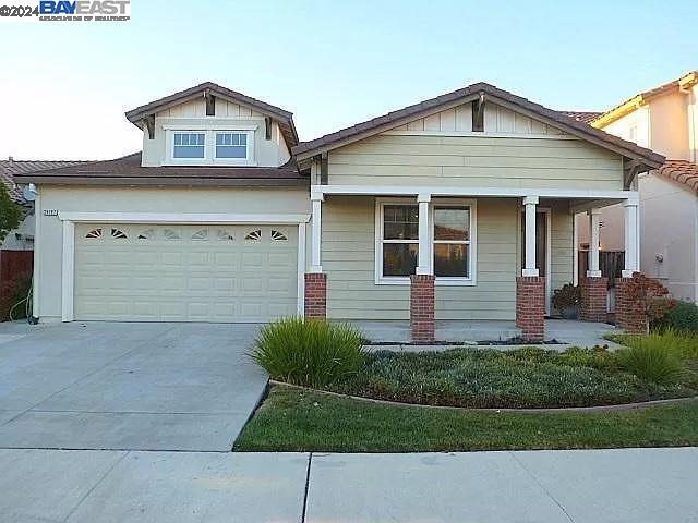 Detail Gallery Image 1 of 1 For 29197 Eden Shores Dr, Hayward,  CA 94545 - 4 Beds | 2 Baths