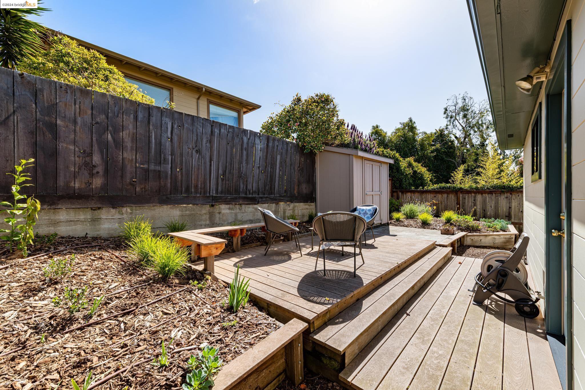 Detail Gallery Image 43 of 44 For 1226 Lawrence St, El Cerrito,  CA 94530 - 3 Beds | 2 Baths