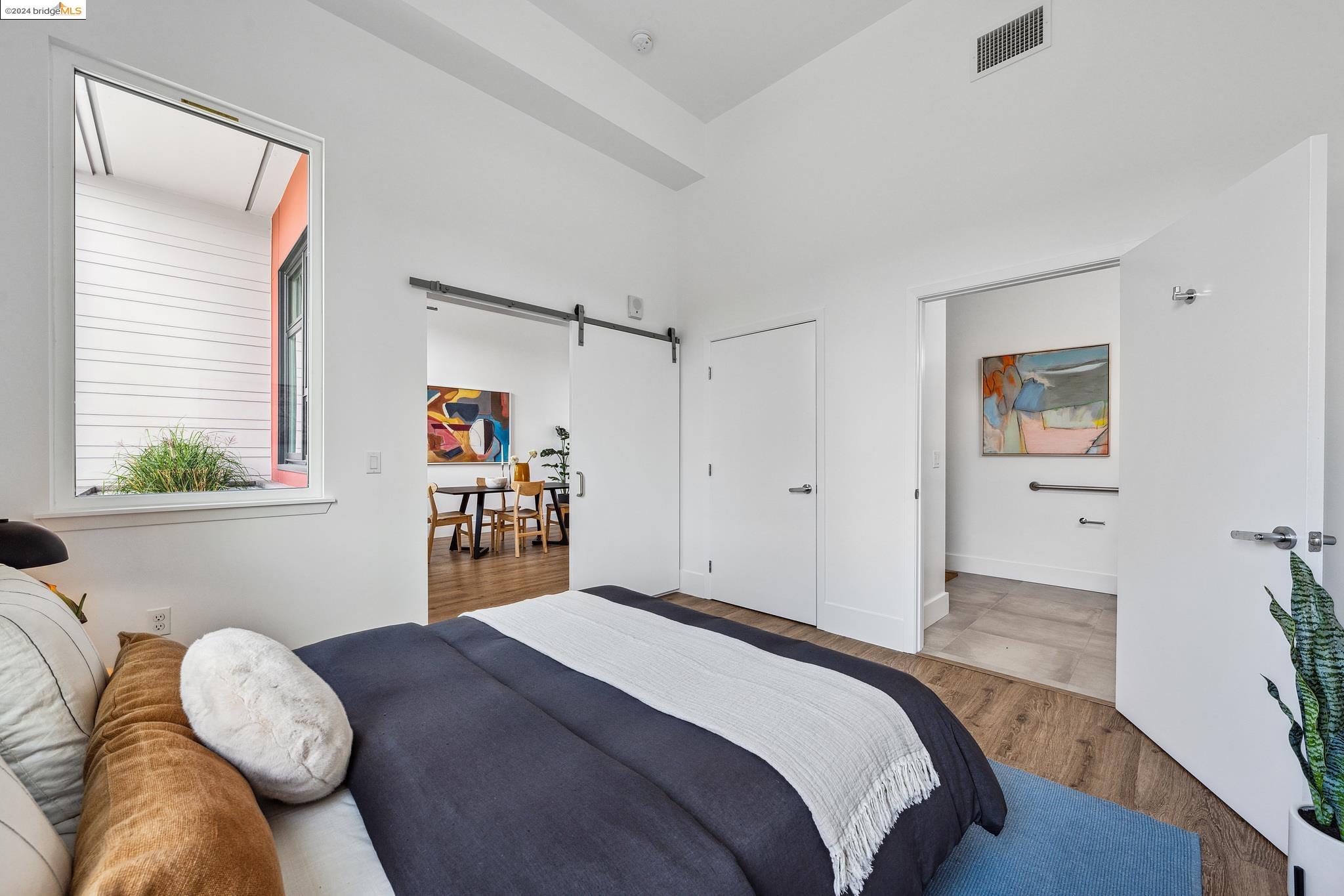 Detail Gallery Image 12 of 32 For 1545 32nd St. #107,  Oakland,  CA 94608 - 2 Beds | 2 Baths