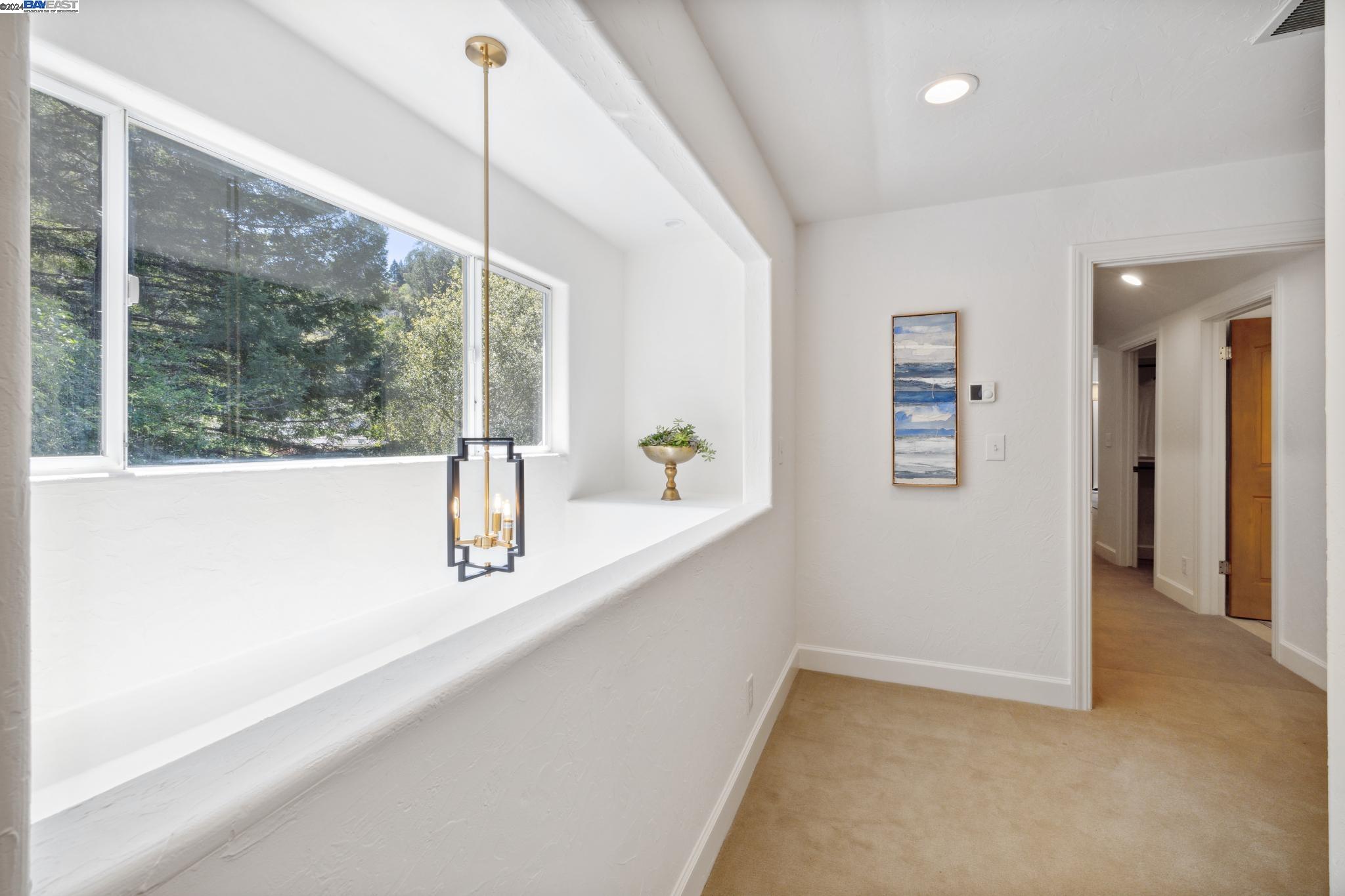 Detail Gallery Image 50 of 58 For 45 Tiffany Lane, Oakland,  CA 94611 - 5 Beds | 4 Baths
