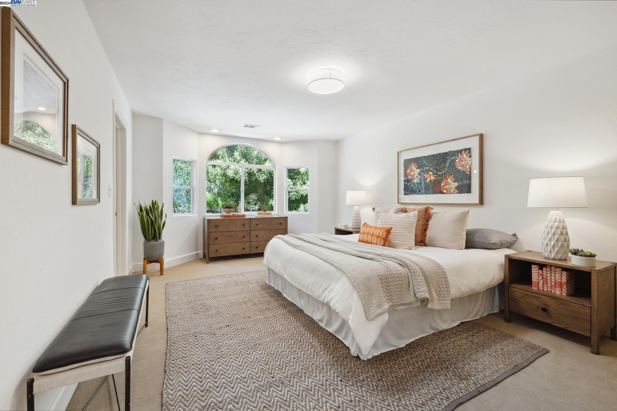 Detail Gallery Image 51 of 58 For 45 Tiffany Lane, Oakland,  CA 94611 - 5 Beds | 4 Baths
