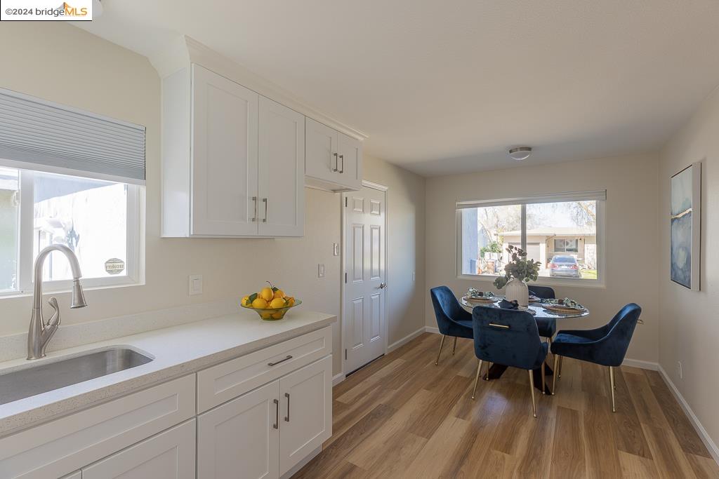 Detail Gallery Image 5 of 26 For 205 W 12th St, Pittsburg,  CA 94565 - 2 Beds | 1 Baths