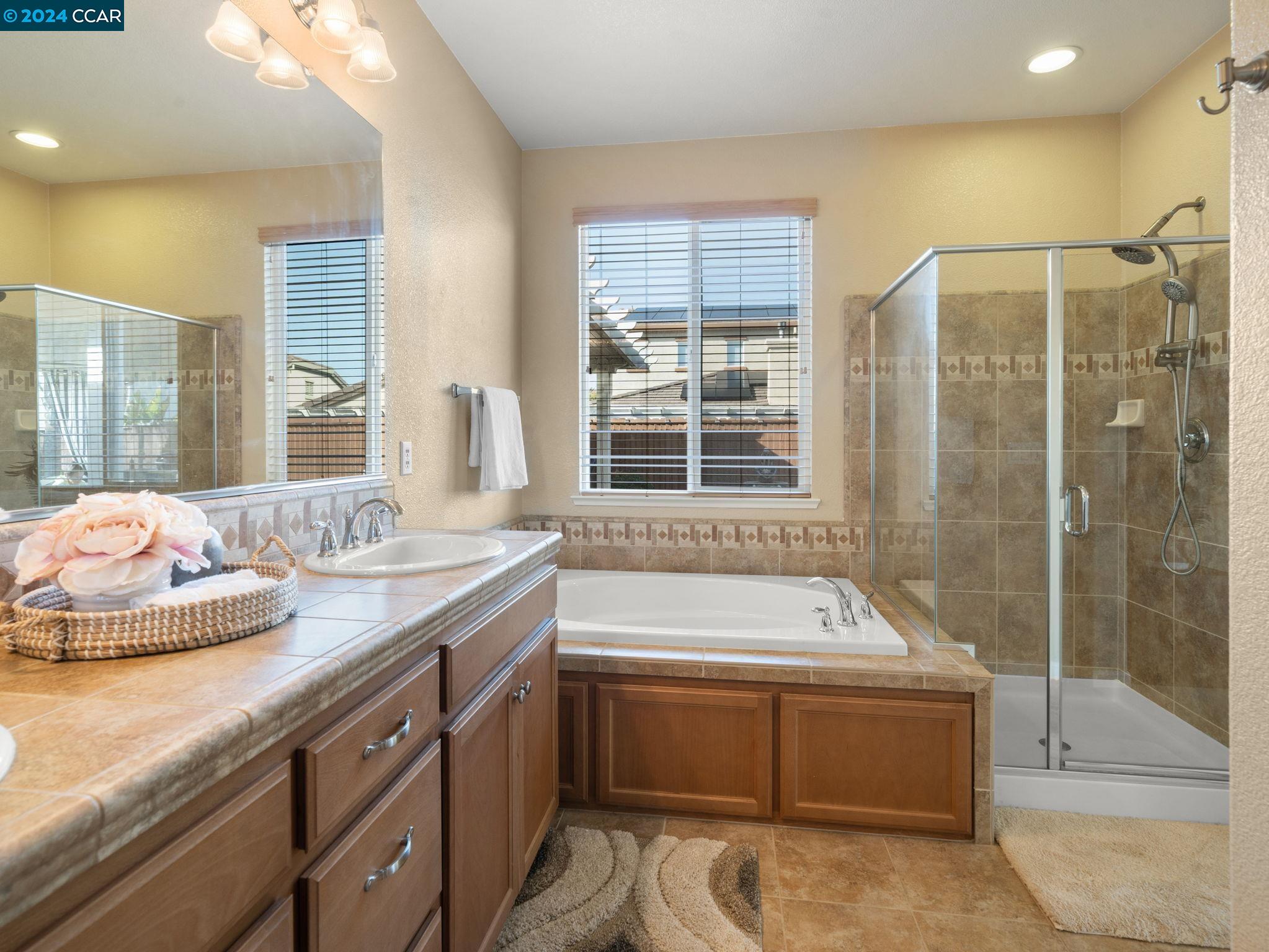 Detail Gallery Image 21 of 37 For 35 Solstice Ct, Oakley,  CA 94561 - 4 Beds | 3 Baths