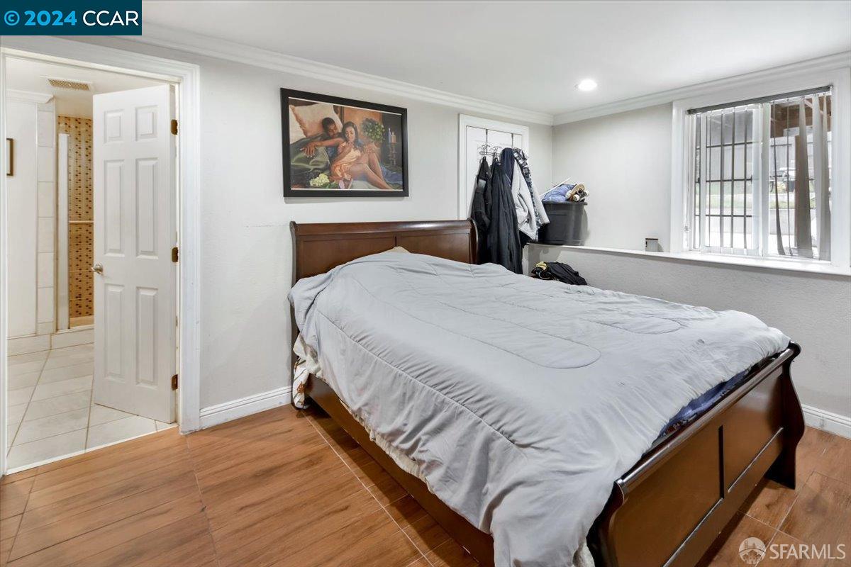 Detail Gallery Image 4 of 12 For 1151 Hollister Ave, San Francisco,  CA 94124 - 4 Beds | 2 Baths