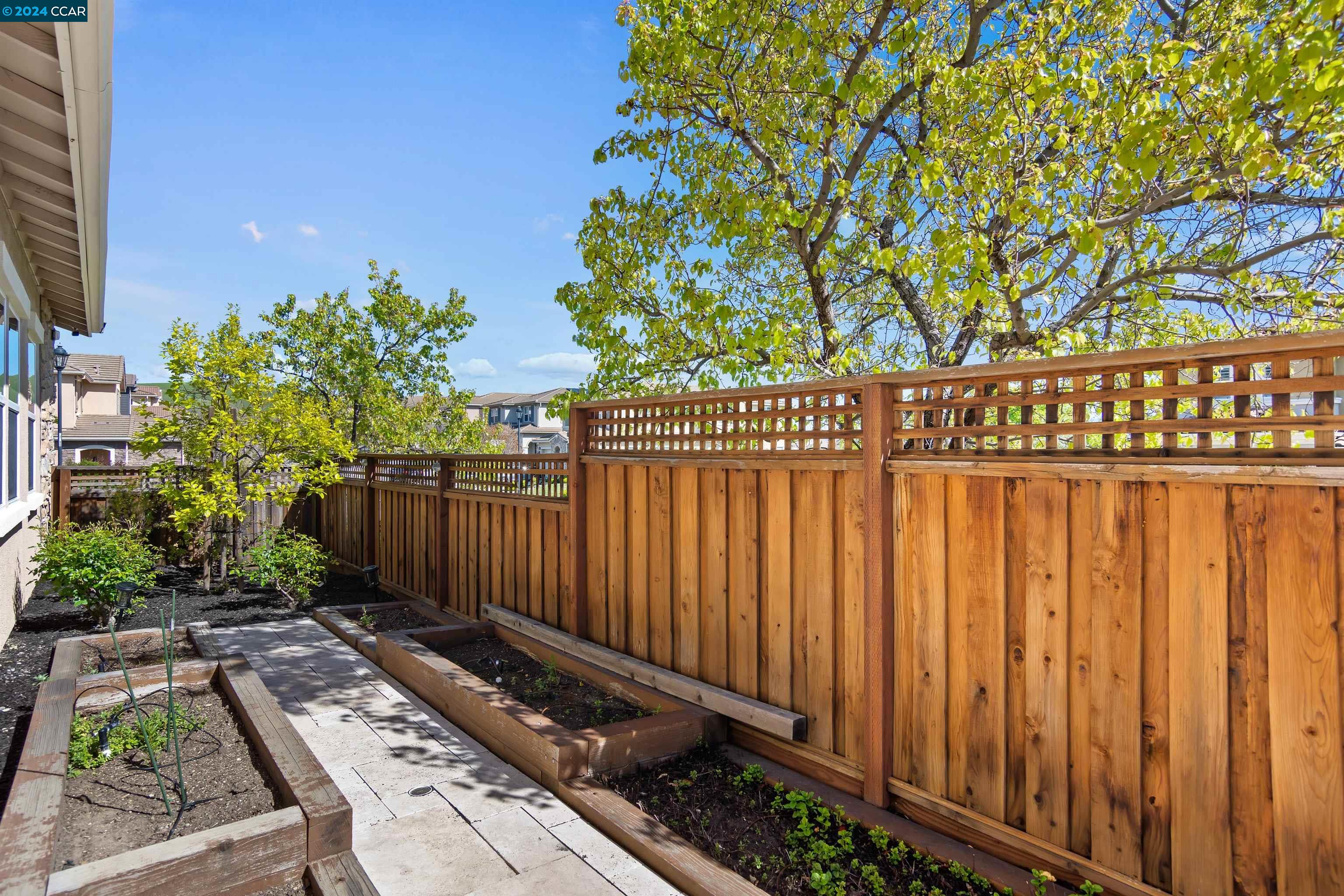 Detail Gallery Image 56 of 60 For 2202 Valentano Dr, Dublin,  CA 94568 - 5 Beds | 4/1 Baths
