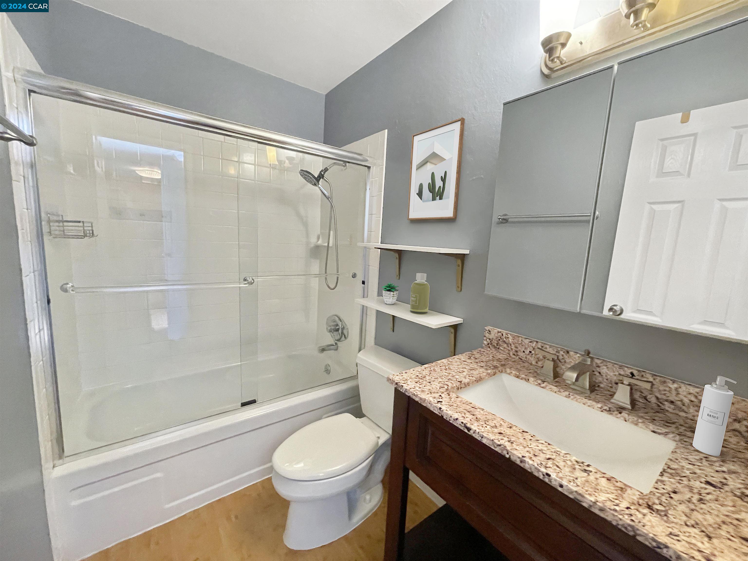 Detail Gallery Image 9 of 22 For 455 Crescent St #315,  Oakland,  CA 94610 - 1 Beds | 1 Baths