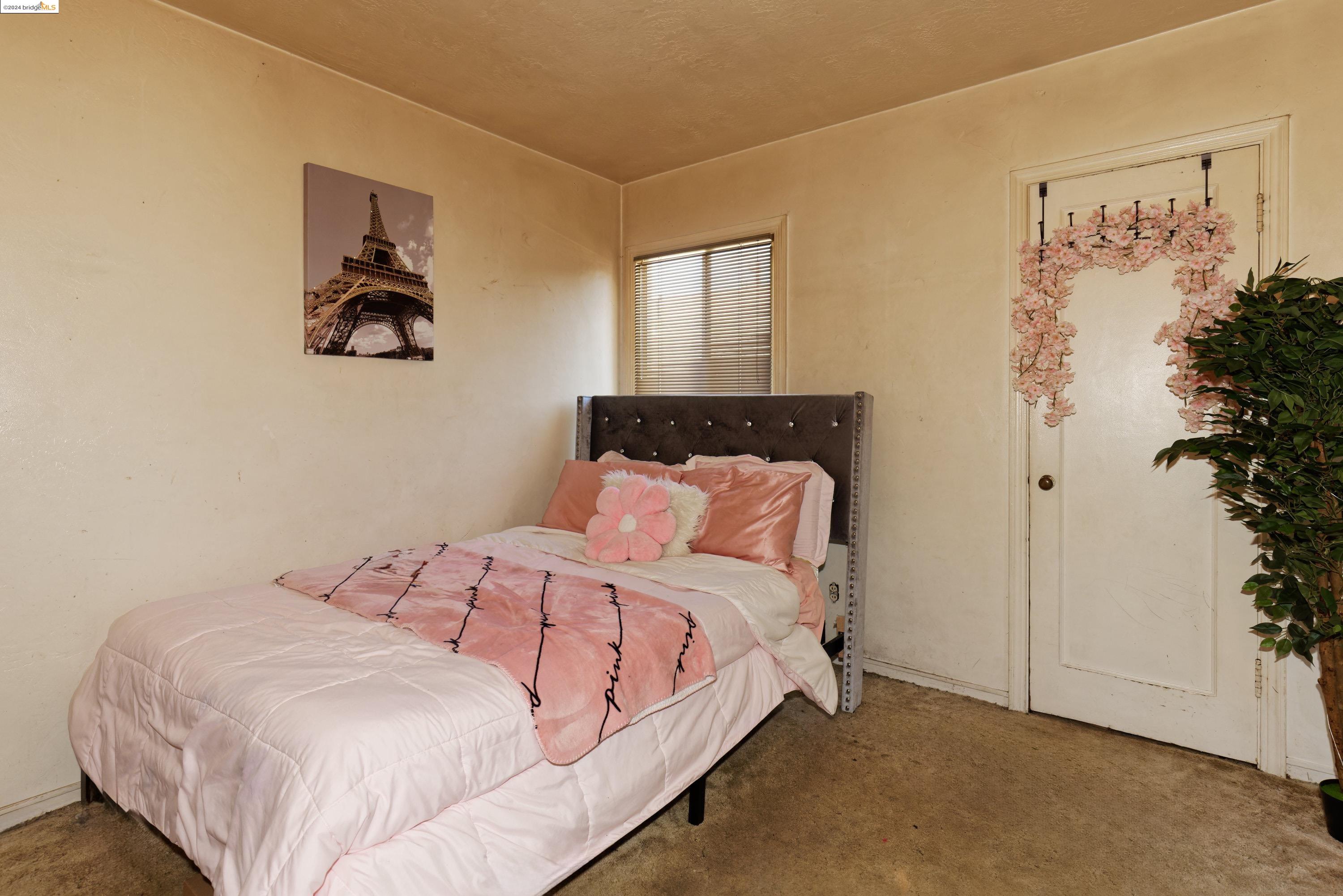 Detail Gallery Image 14 of 22 For 9409 Thermal St, Oakland,  CA 94605 - 3 Beds | 1 Baths