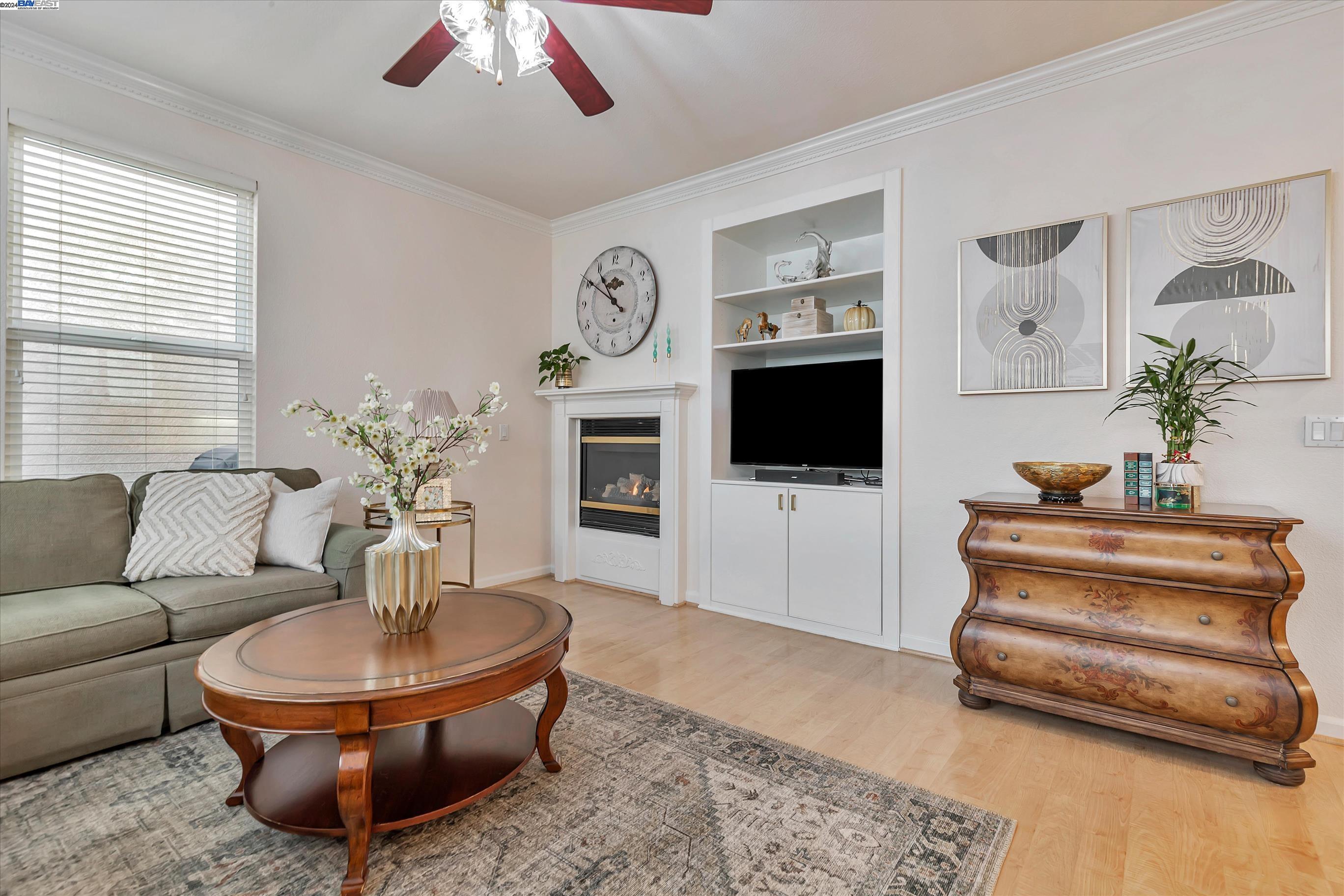 Detail Gallery Image 13 of 43 For 2652 Maria St, Pleasanton,  CA 94588 - 4 Beds | 2/1 Baths