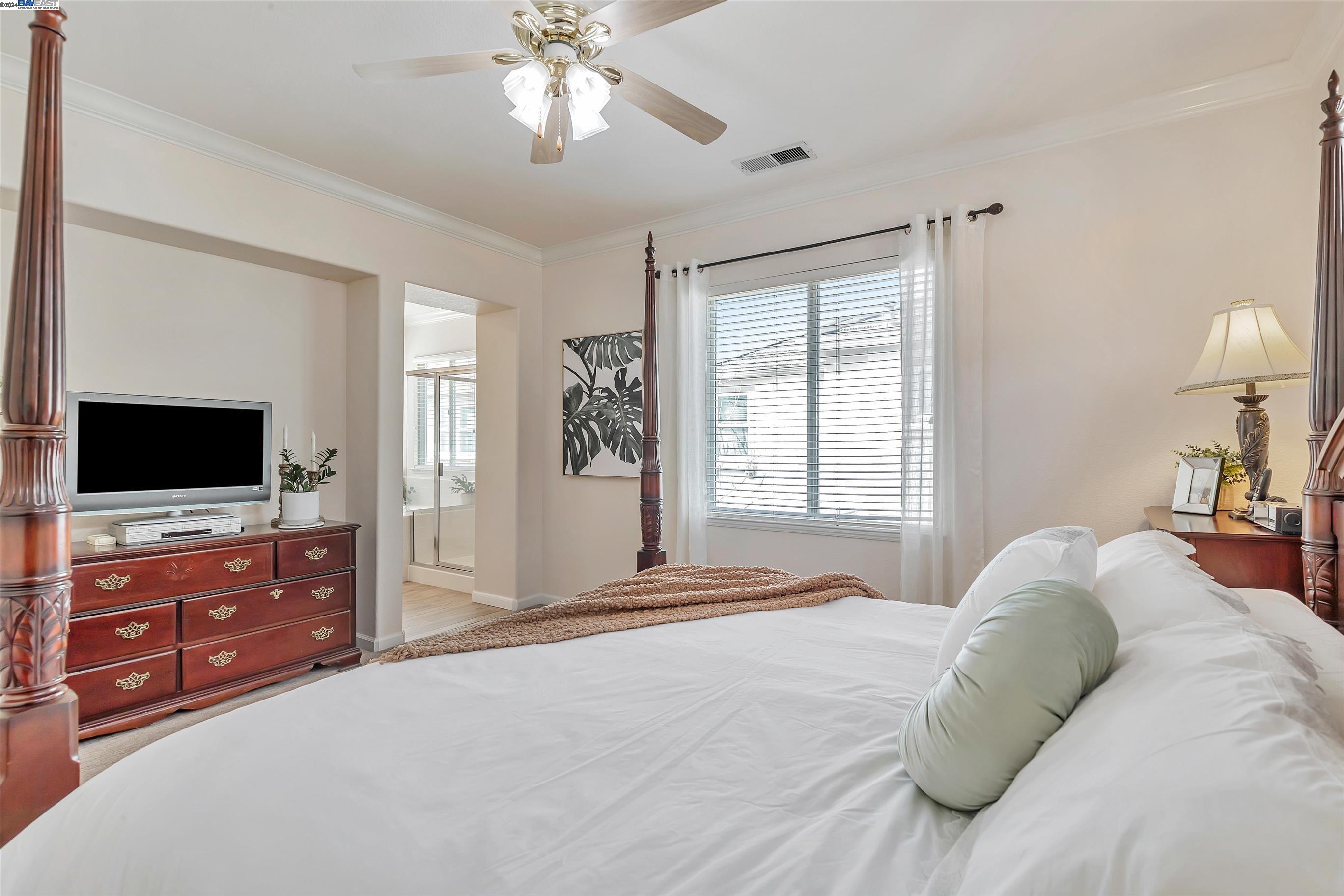 Detail Gallery Image 29 of 43 For 2652 Maria St, Pleasanton,  CA 94588 - 4 Beds | 2/1 Baths