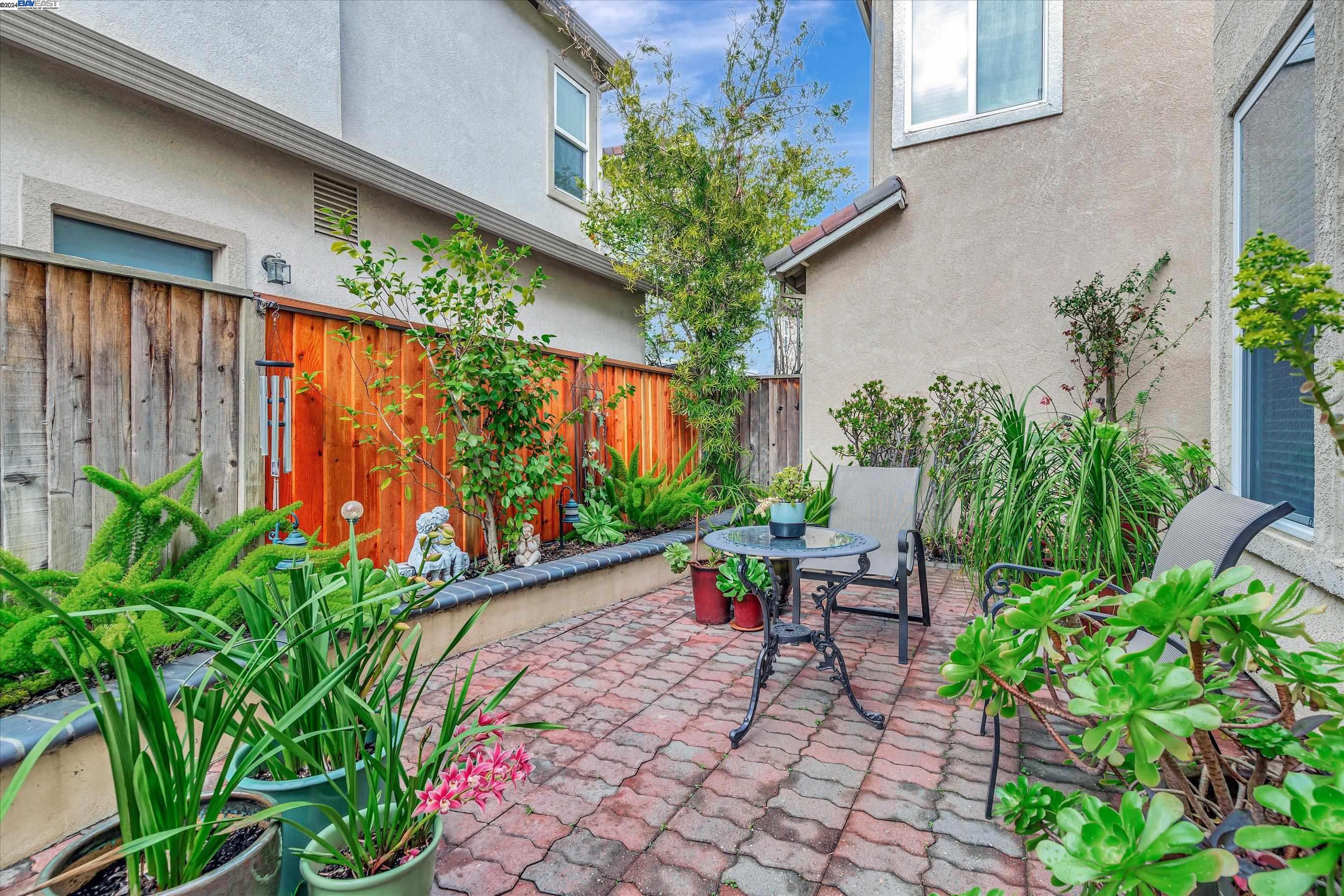 Detail Gallery Image 38 of 43 For 2652 Maria St, Pleasanton,  CA 94588 - 4 Beds | 2/1 Baths