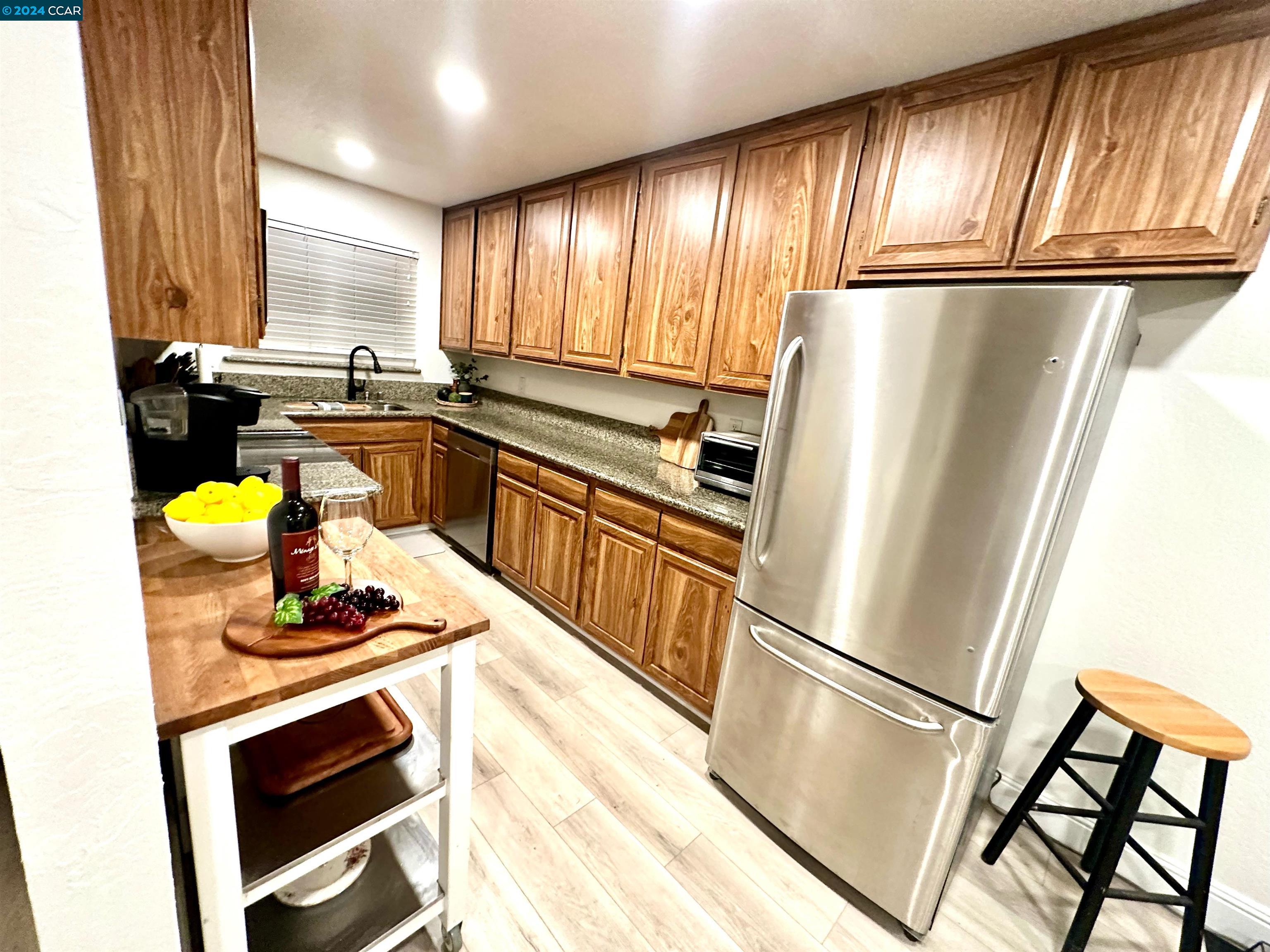 Photo #6: 41055840 Listing 