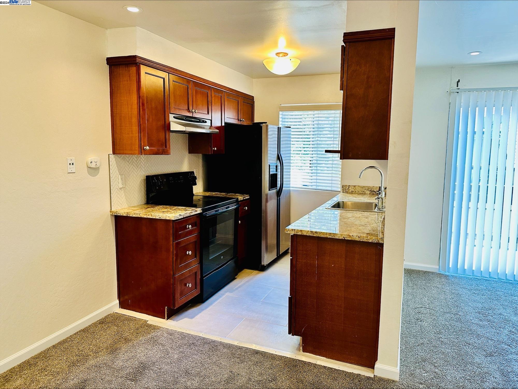 Detail Gallery Image 10 of 21 For 1756 Kudu Ct, Hayward,  CA 94541 - 2 Beds | 1/1 Baths